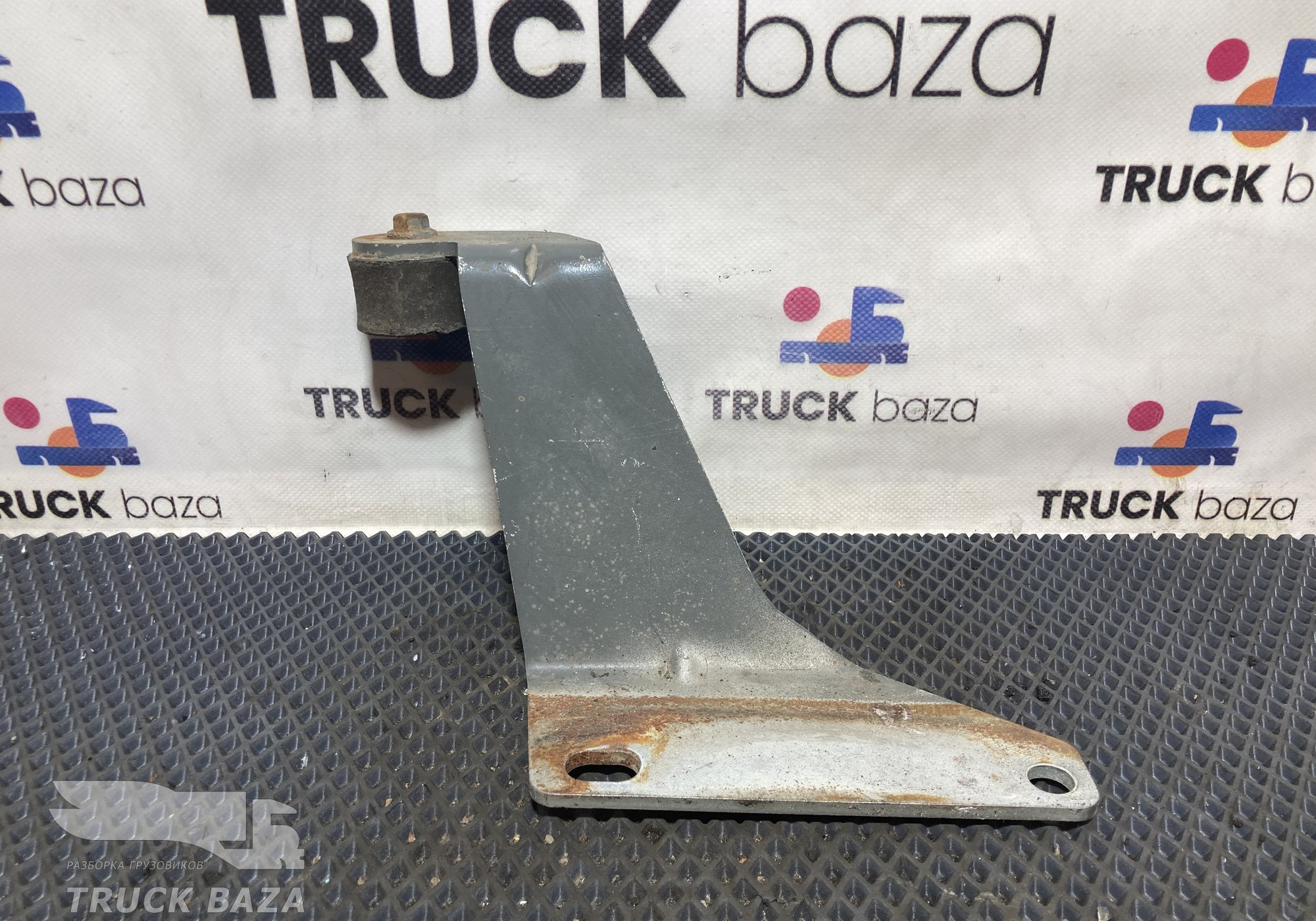 712W55020050 Кронштейн глушителя для Sinotruk Sitrak C7H