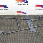 7421023320 Кронштейн обшивки салона правый для Renault Magnum III E-tech (с 2001 по 2005)