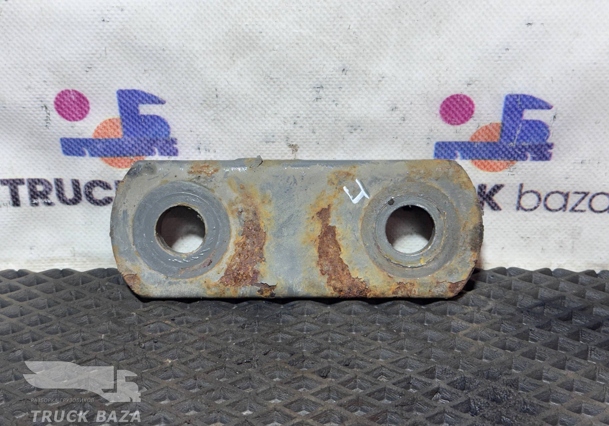 WG9925522110 Серьга передней рессоры для Sinotruk Sitrak C7H