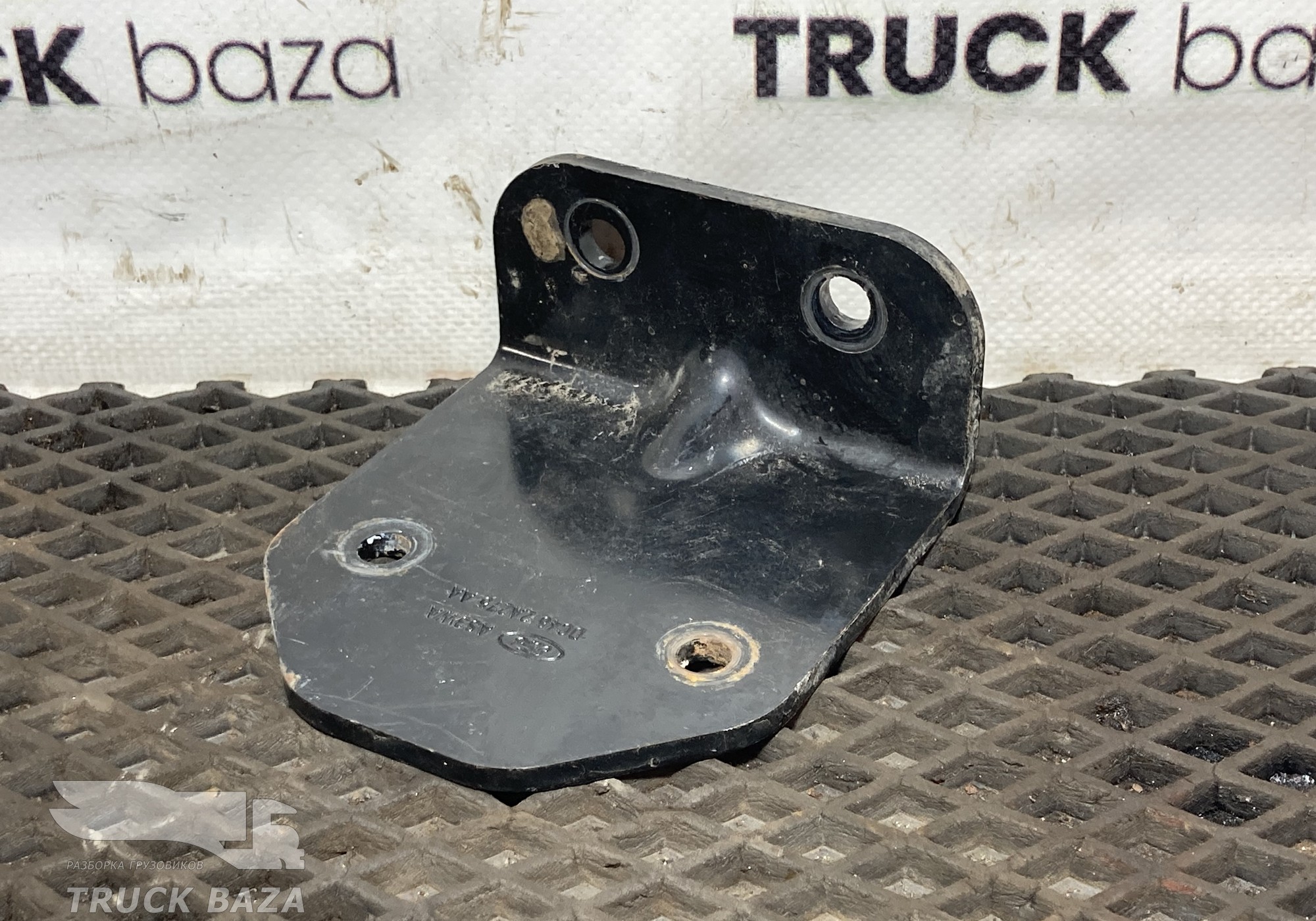 DC462A275AA Кронштейн рамы для Ford F-MAX (с 2018)