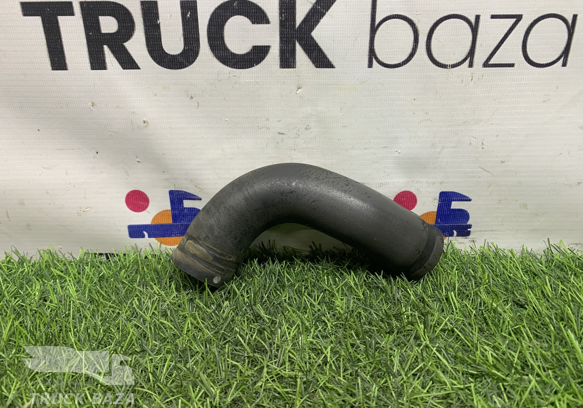 1904984 Патрубок вентиляции картерных газов для Scania 5-series P (с 2004 по 2016)