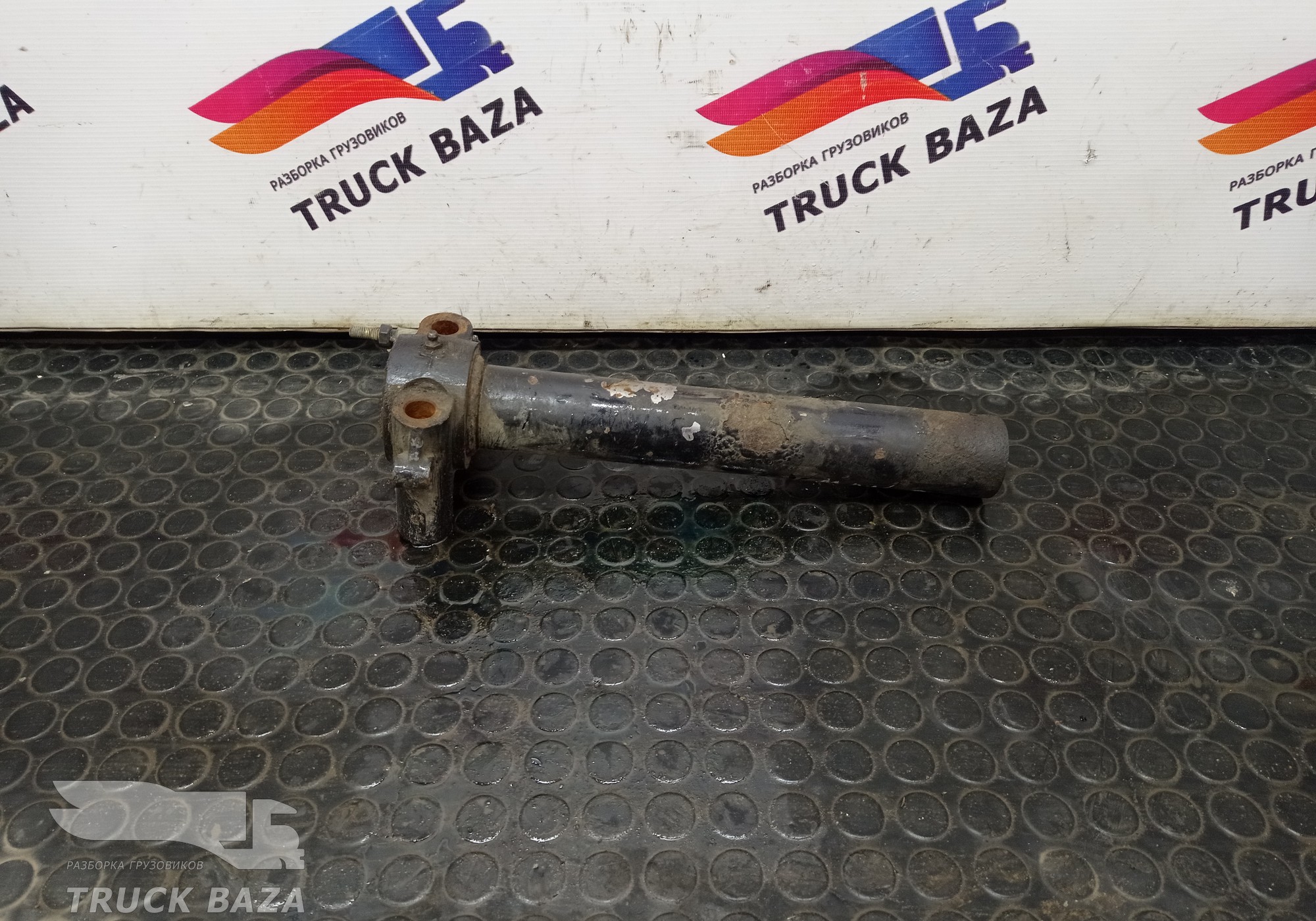 81503103330 Кронштейн тормозного вала для Man TGA