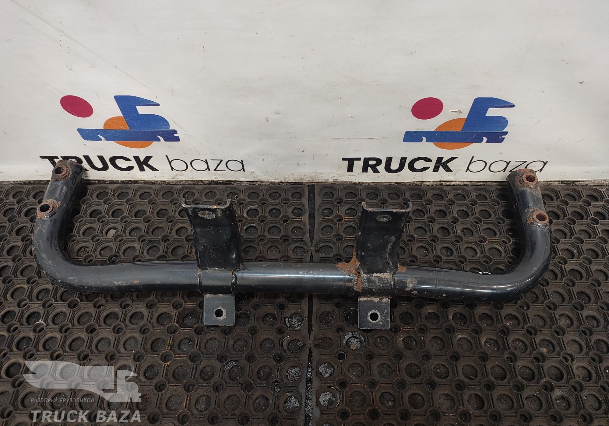 85084405003 Кронштейн воздушного фильтра