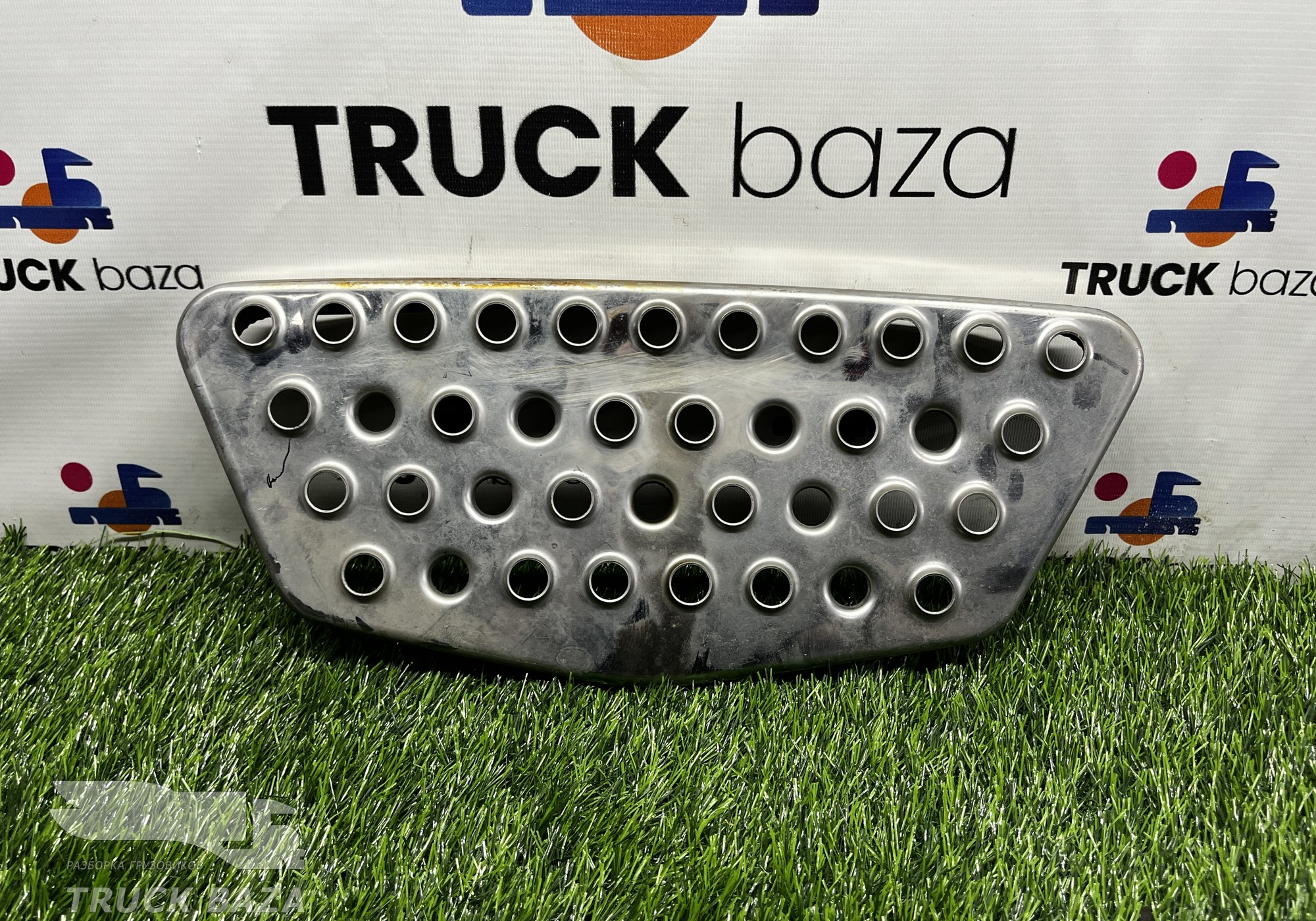 810W615100490 Ступенька подножки верхняя для Sinotruk Sitrak C7H