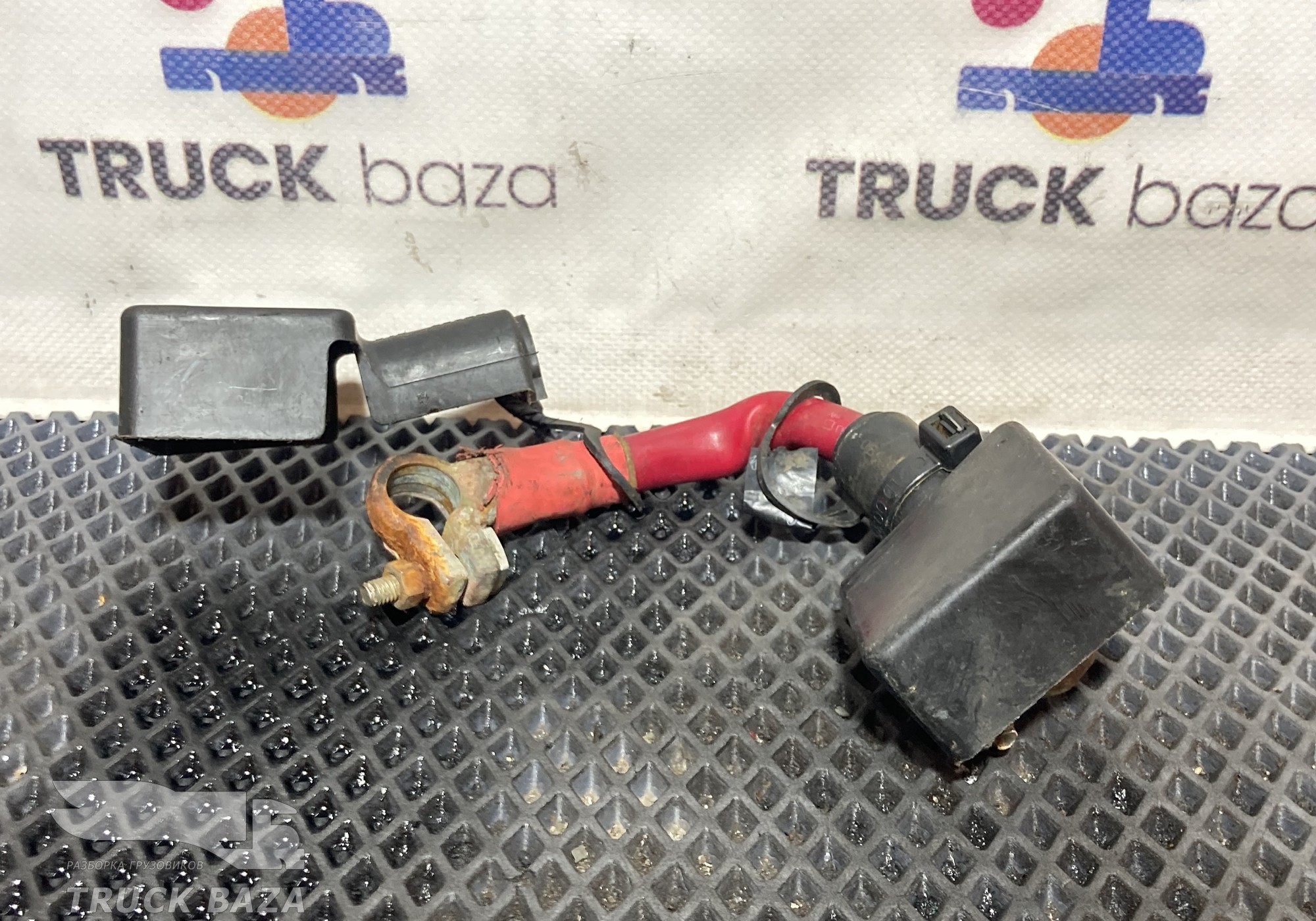 Перемычка АКБ для Полуприцепы Нефаз