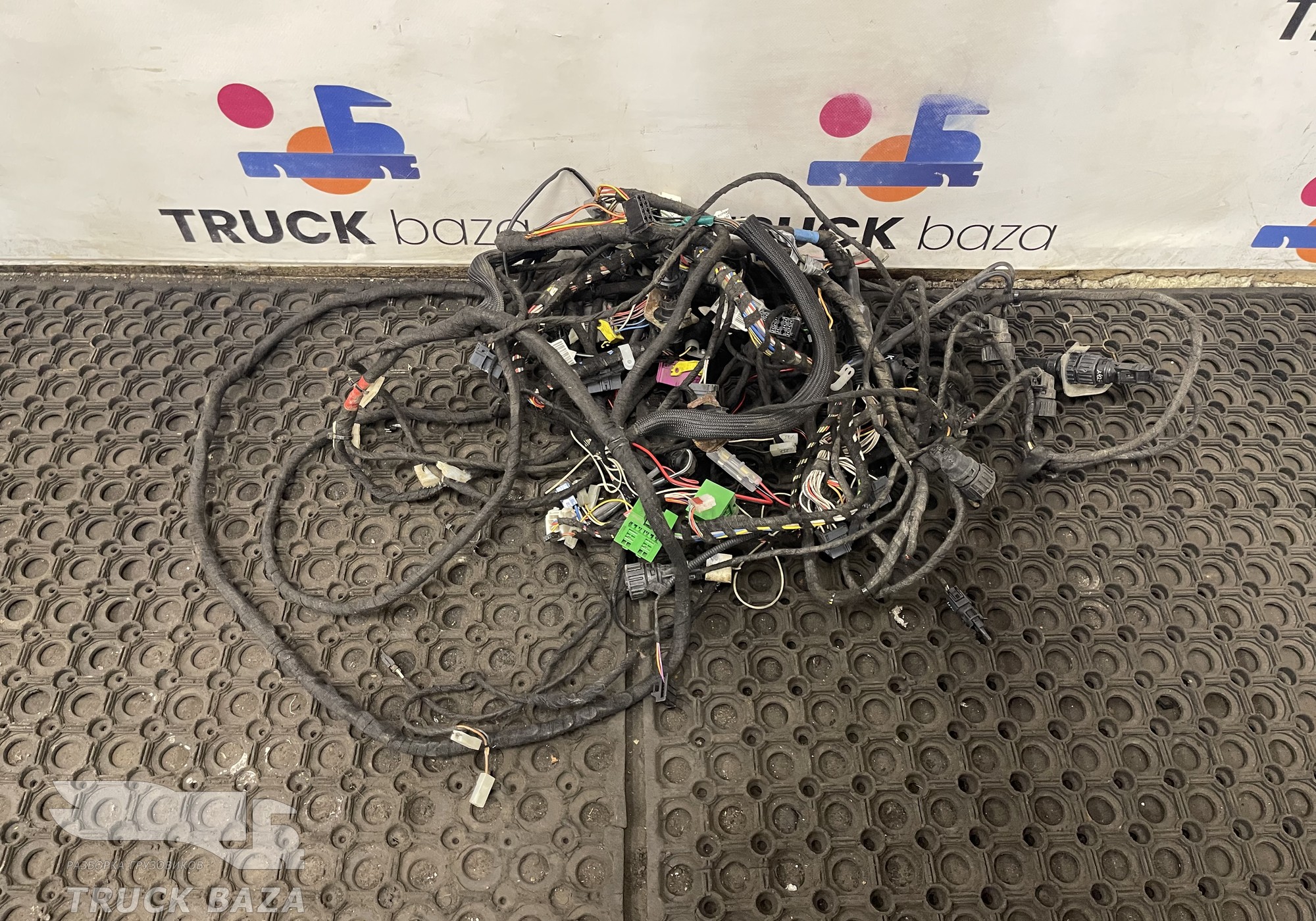 Проводка кабины для Полуприцепы Нефаз