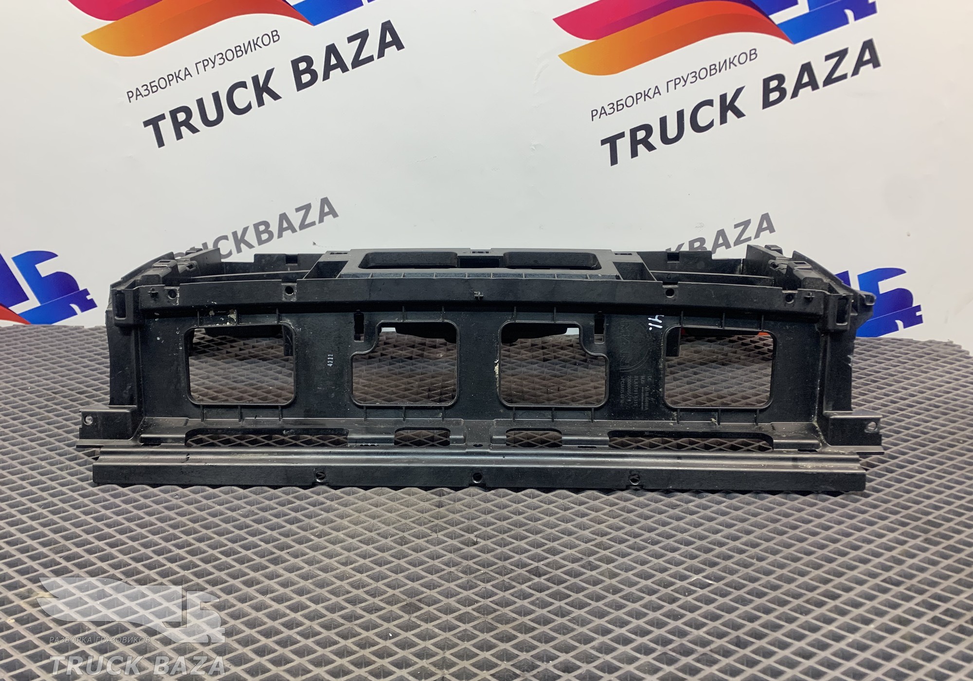 81617016315 Передняя панель салона для Man TGX