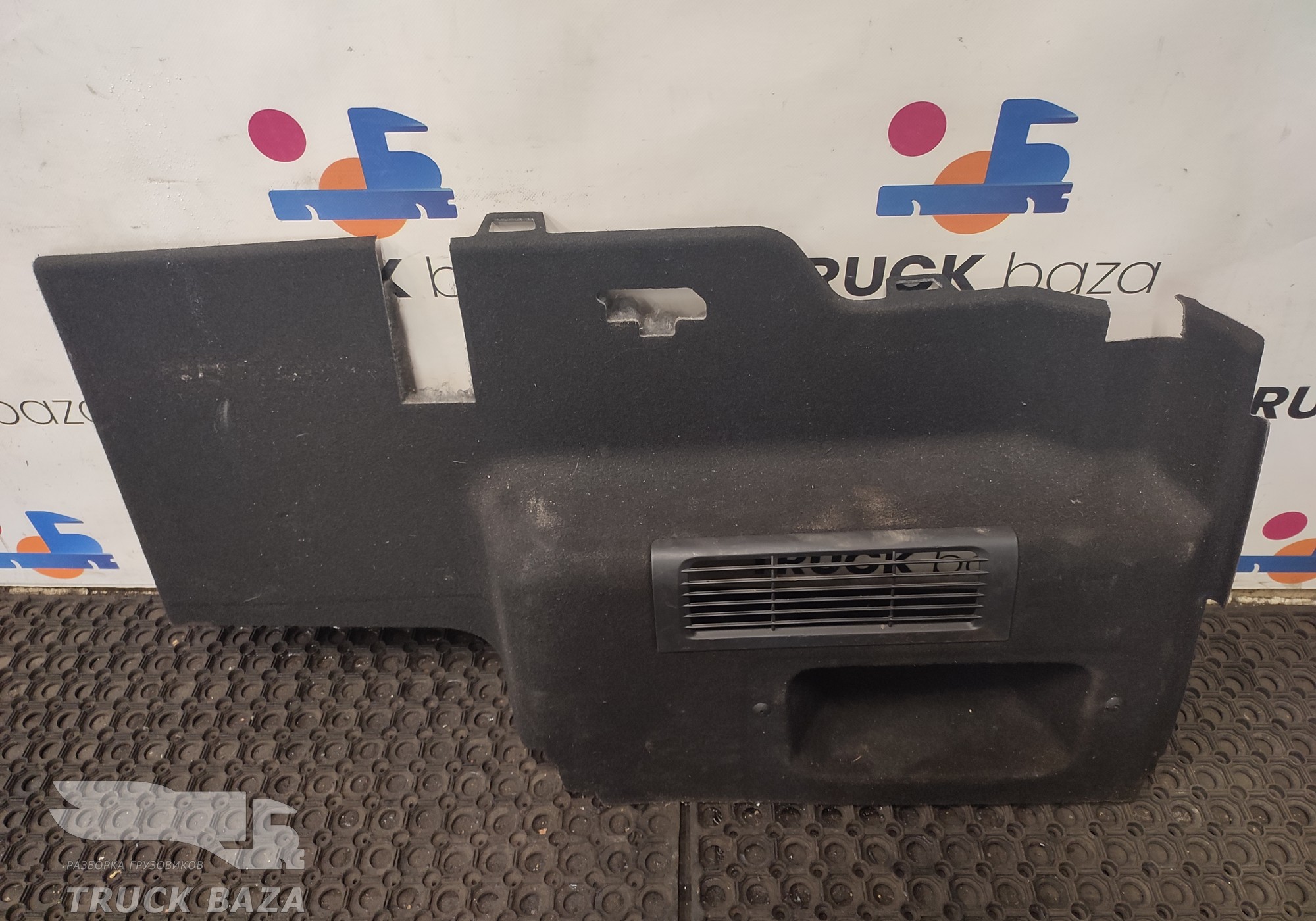 2842603 Обшивка задней стенки левая для Scania 6-series R (с 2016)