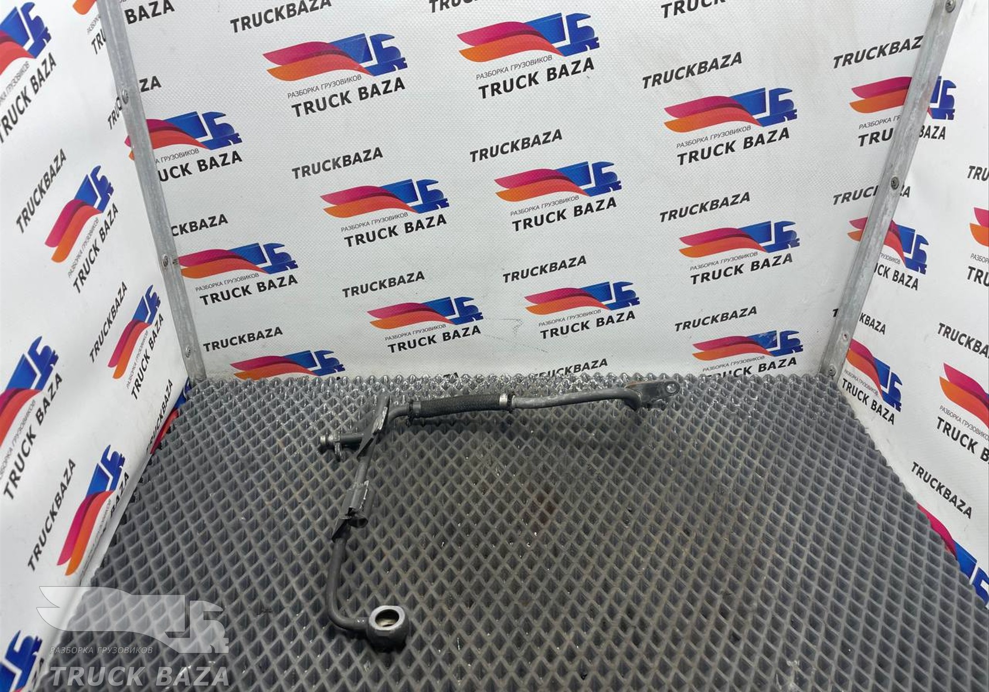 2136144 Трубка системы охлаждения для Daf XF106 (с 2012)