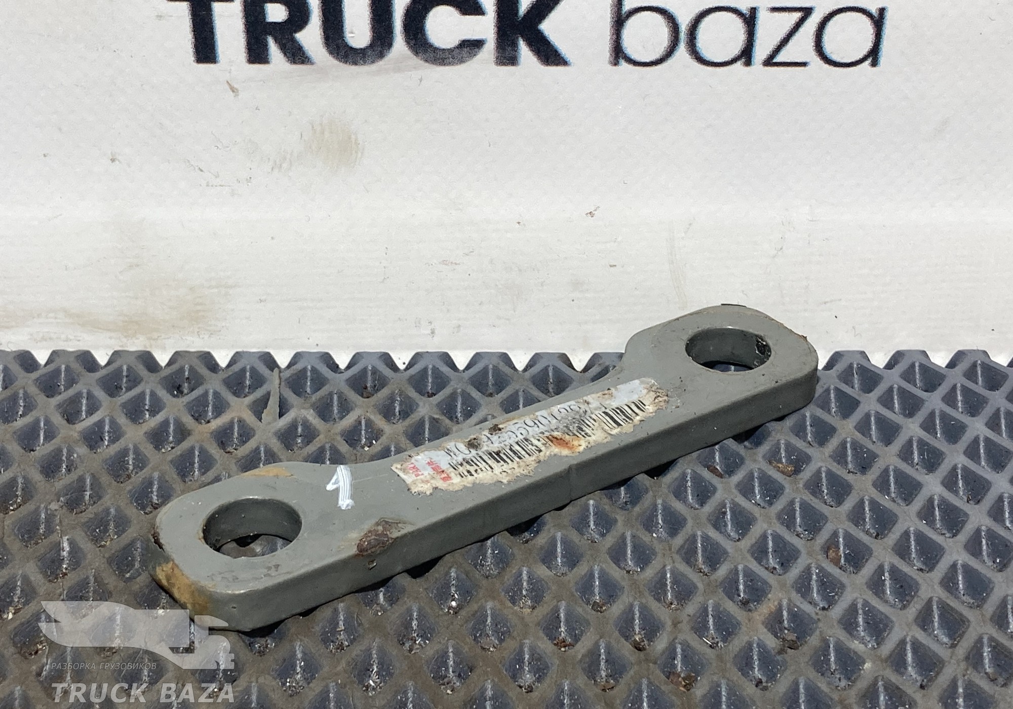 WG9925590129 Пластина кронштейна задней подушки для Sinotruk Sitrak C7H