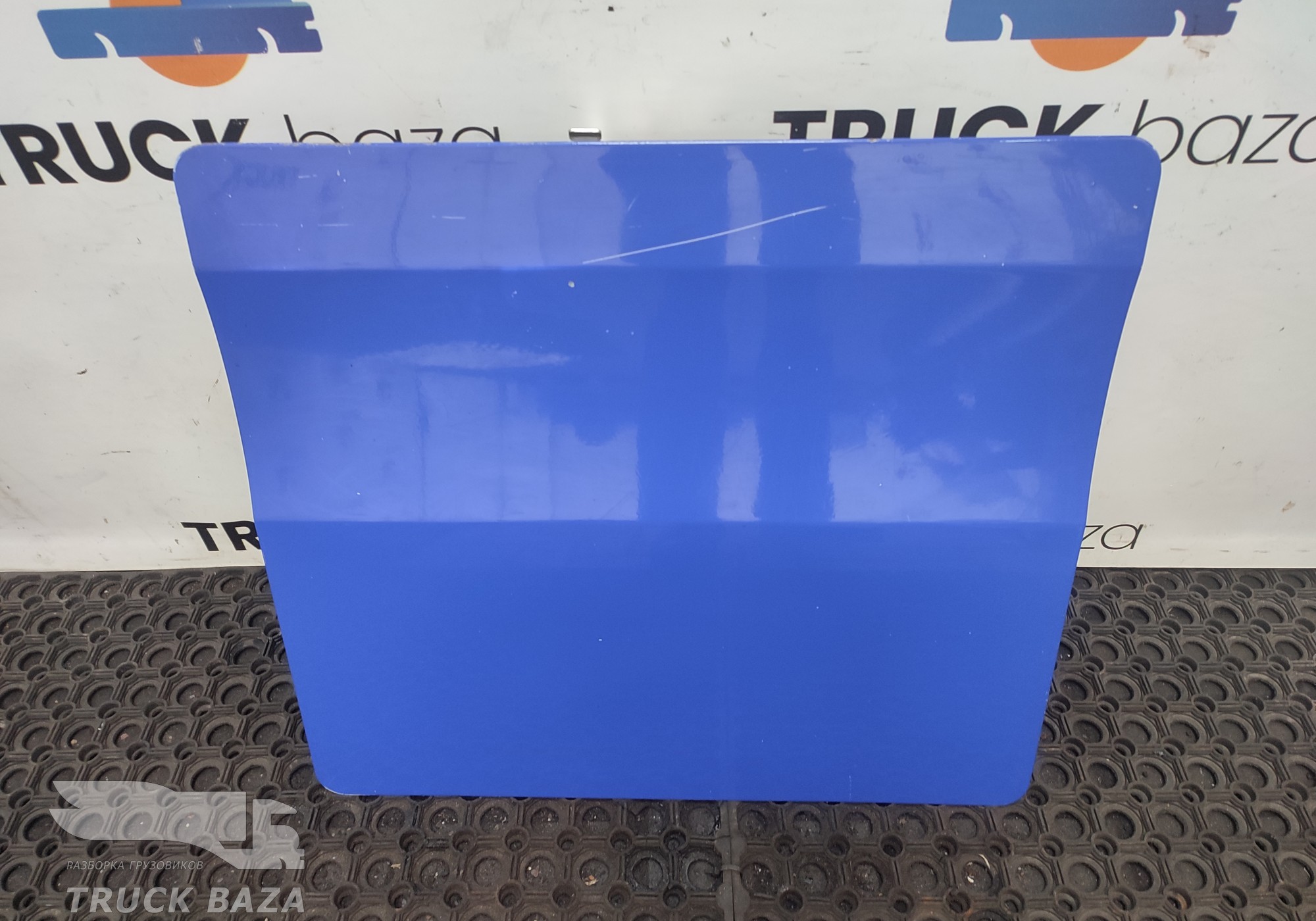 81669120196 Крышка инструментального ящика