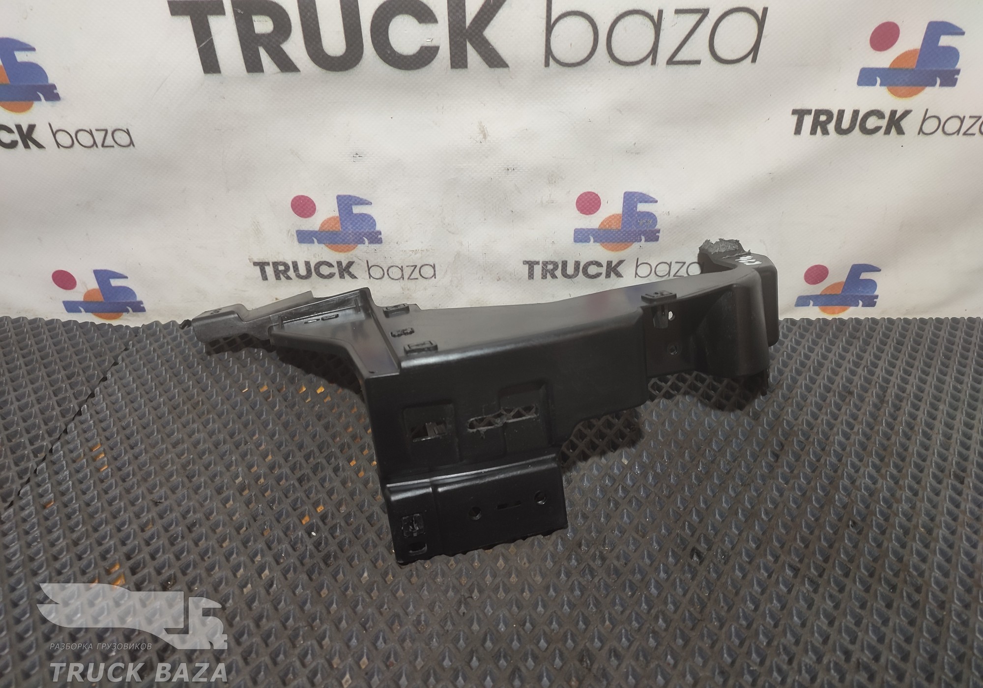 549015325044 Кронштейн торпедо для КАМАЗ 54901