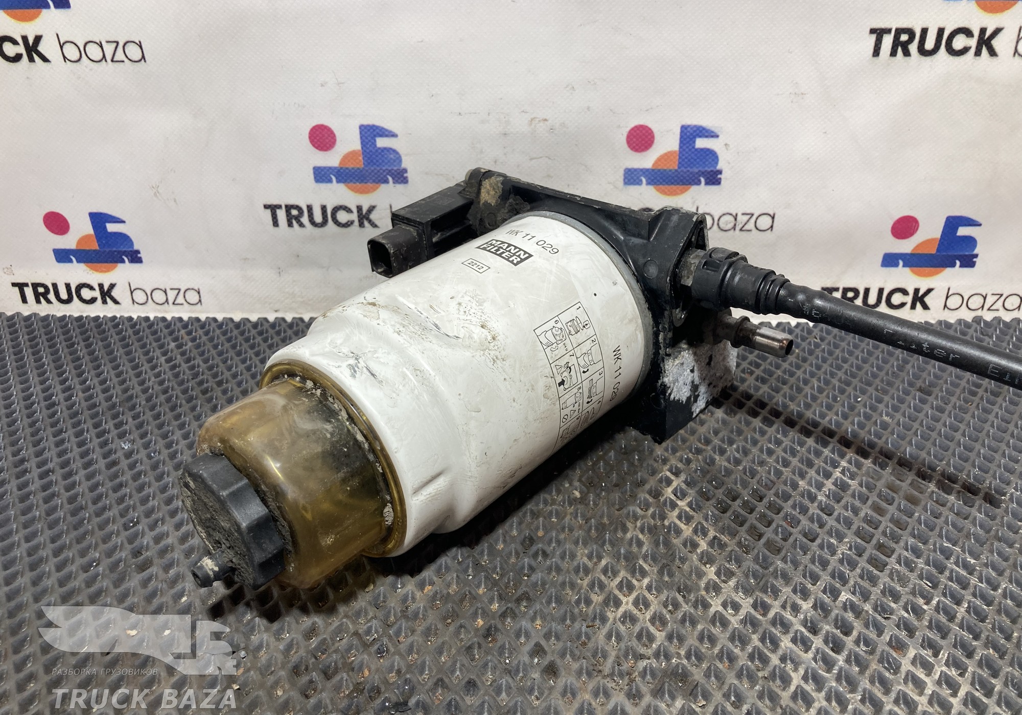 81125016097 Сепаратор топливный