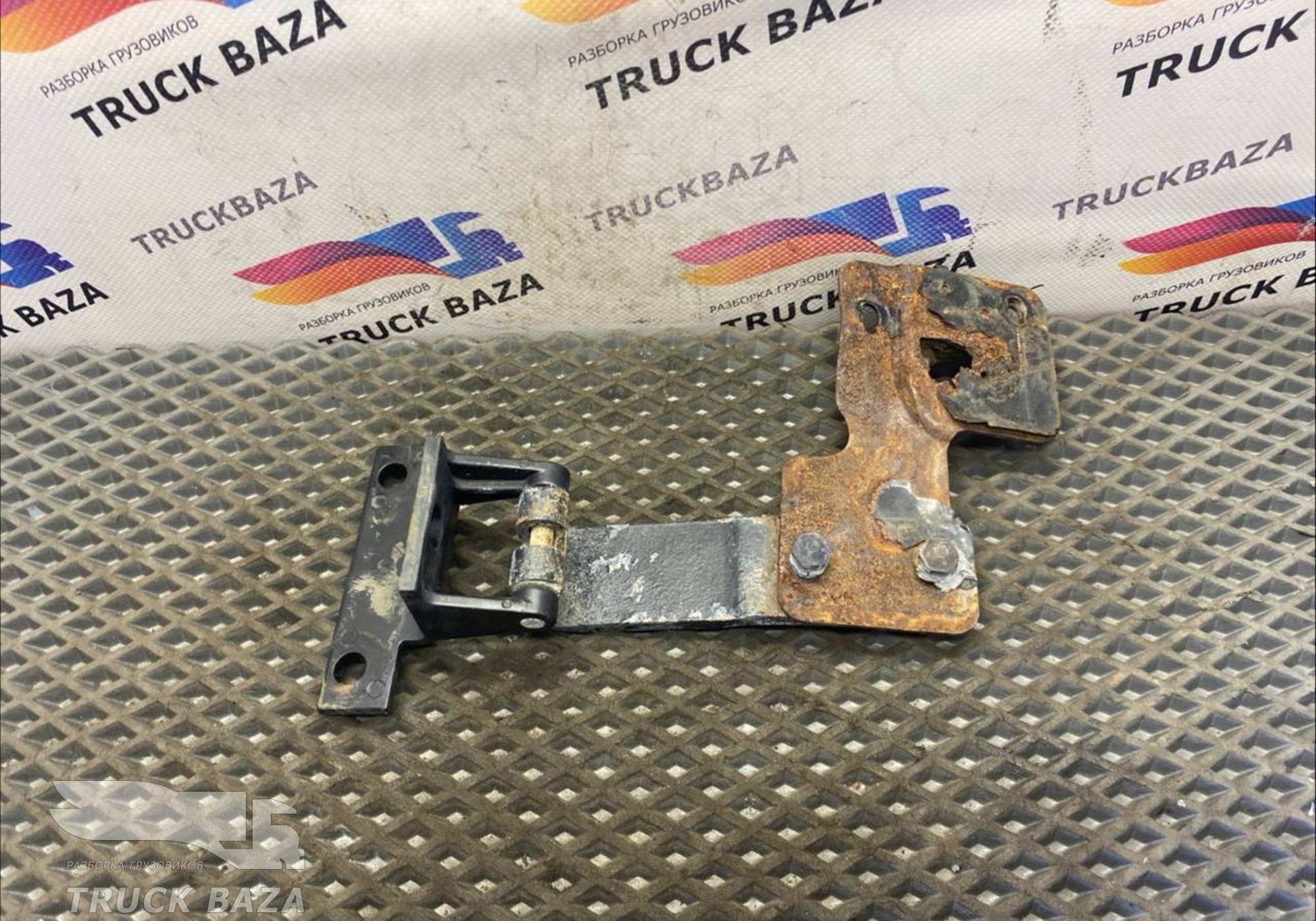 0280072 Петля капота для Daf 95