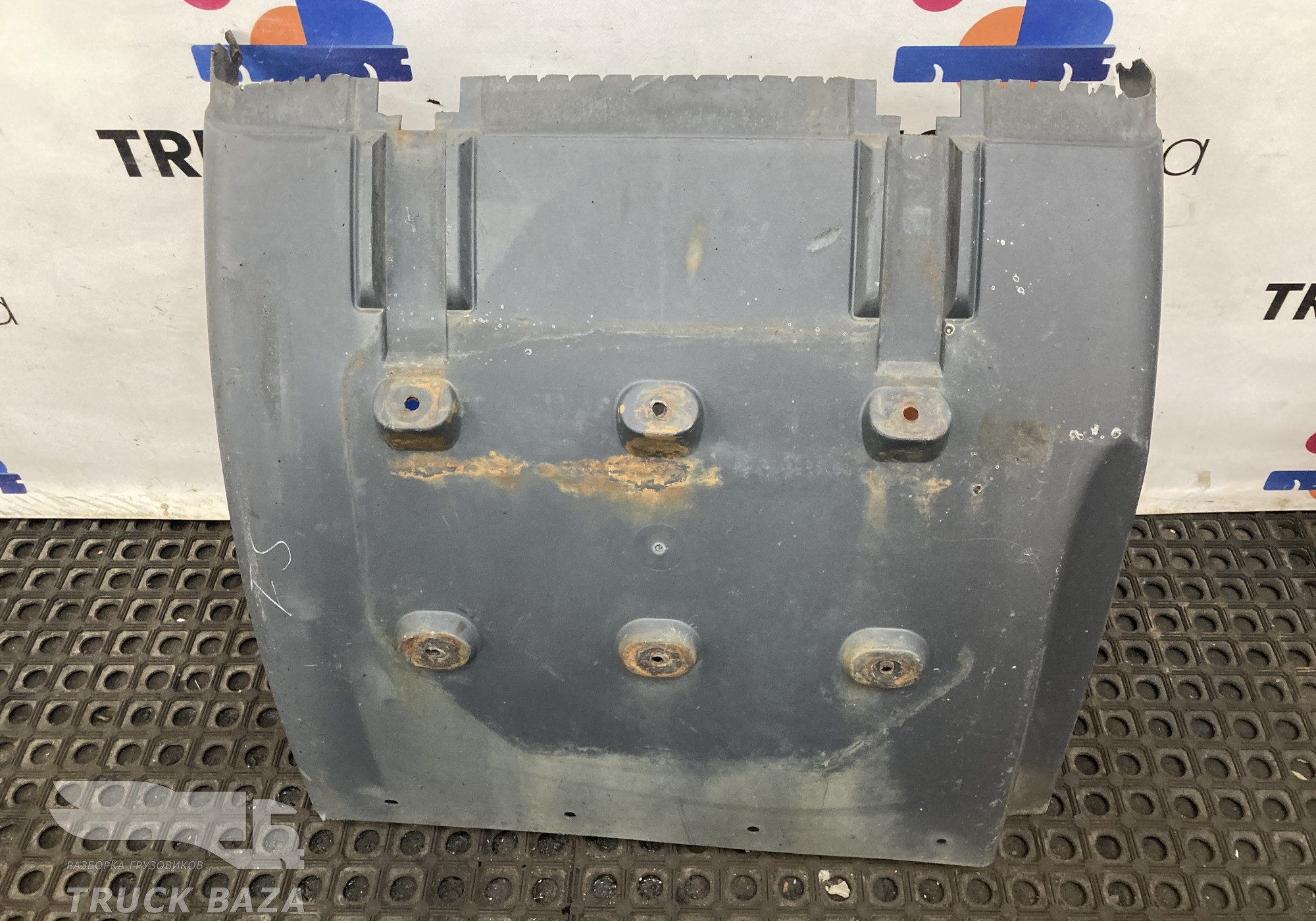 1357599 Крыло заднее левое для Scania 5-series P (с 2004 по 2016)