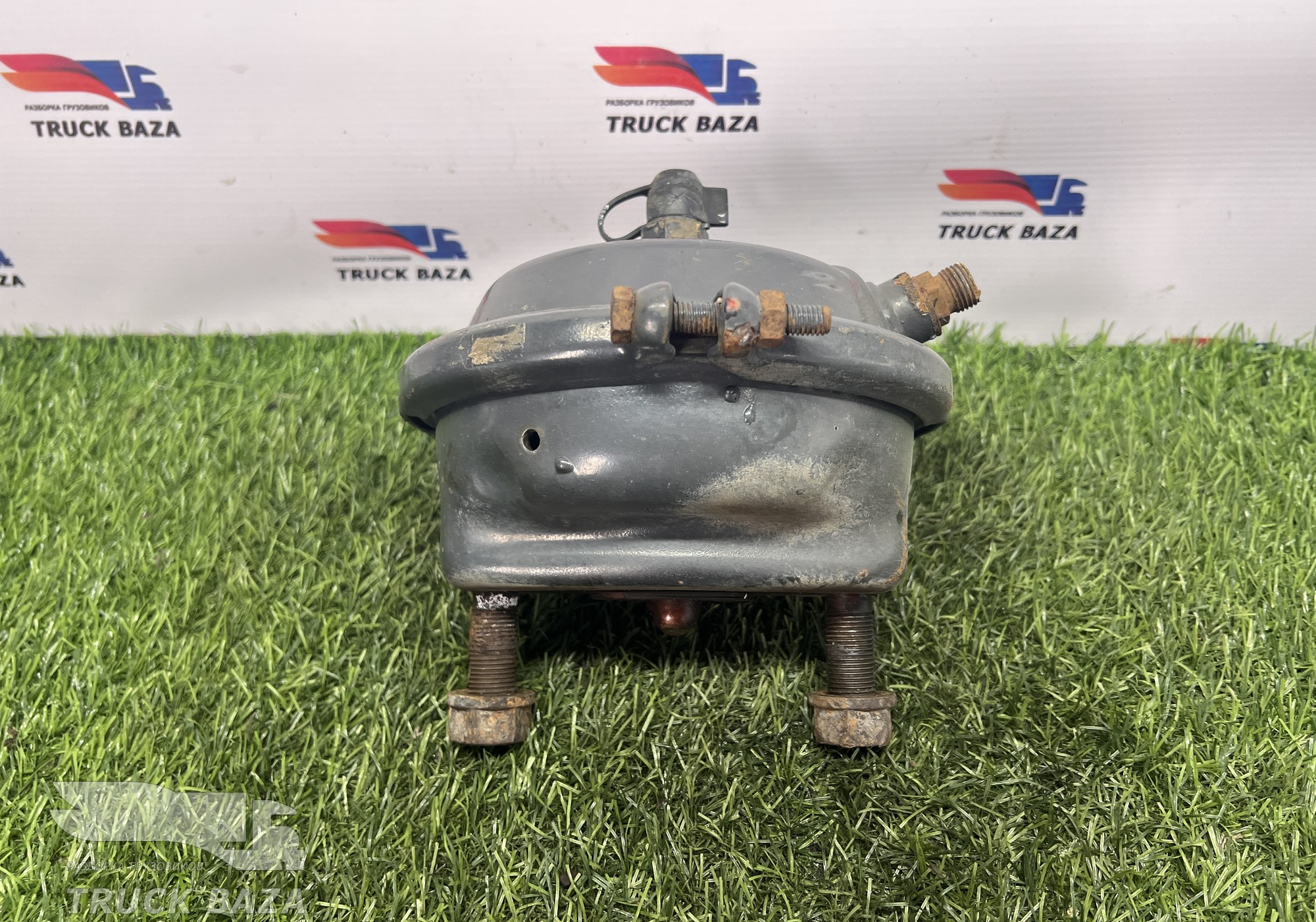 4235060510 Камера тормозная передняя