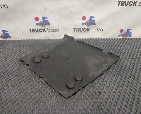 1366286 Коврик на торпедо левый для Scania 5-series G (с 2004 по 2016)