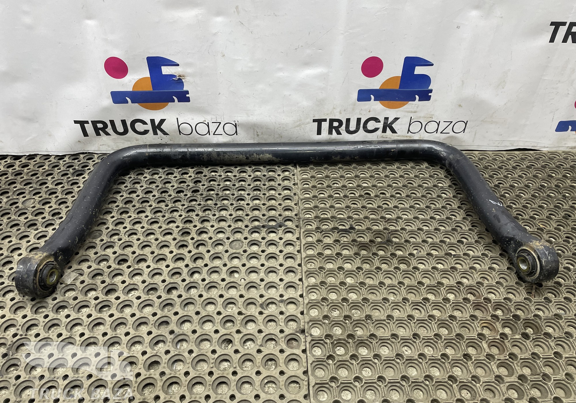 81437156116 Стабилизатор задний