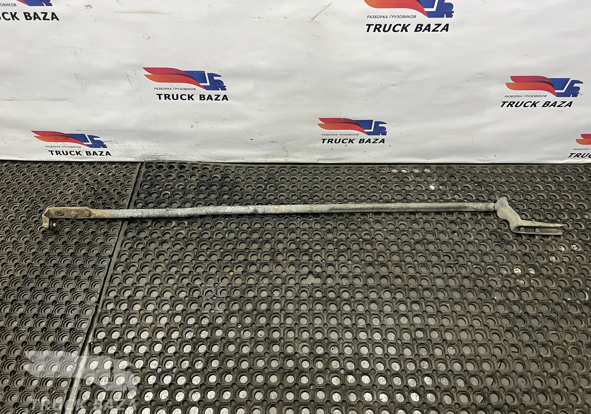 2325399 Шток кулисы КПП