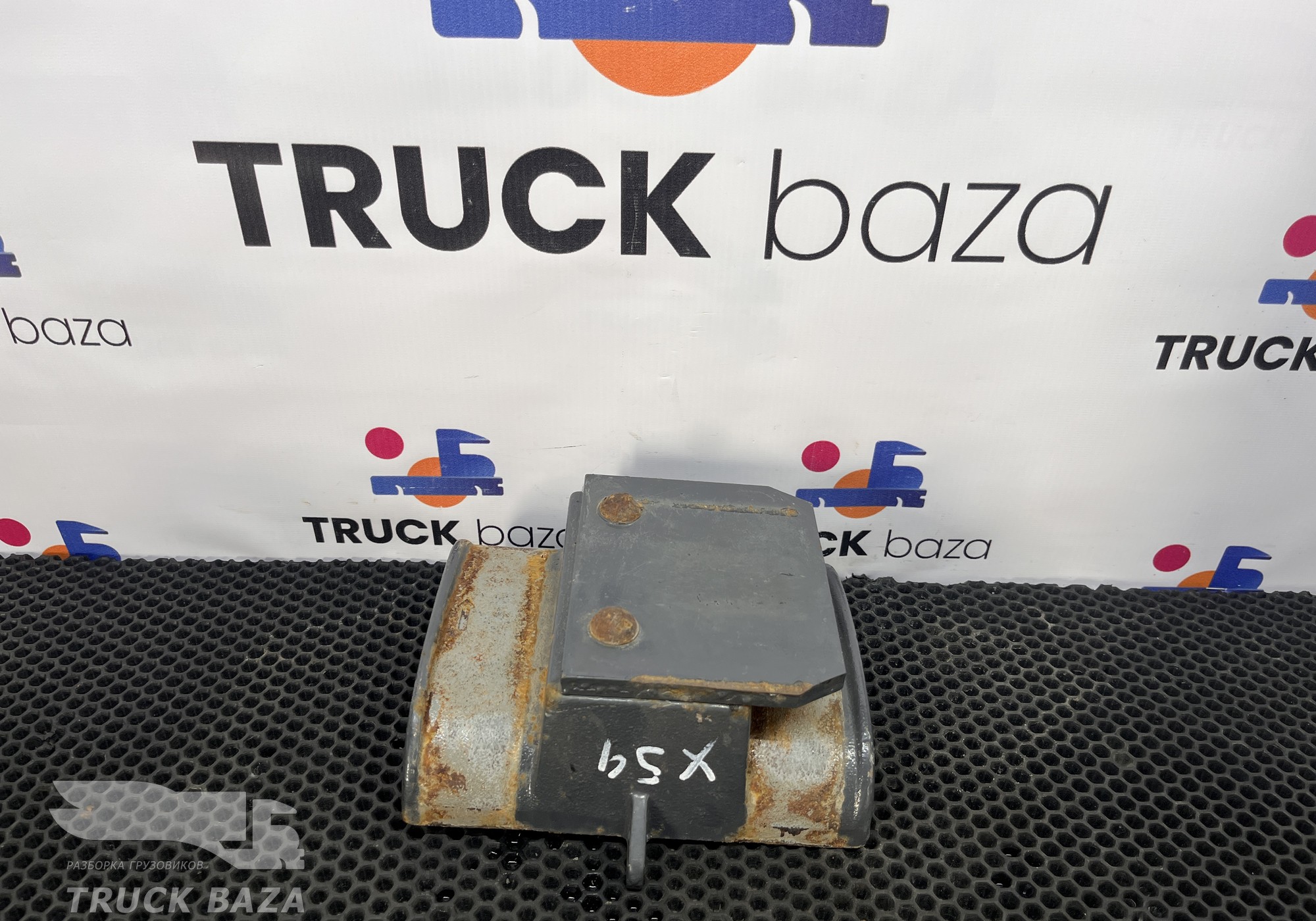 0961983 Проставка стремянки задней рессоры для Daf CF II (с 2006 по 2013)