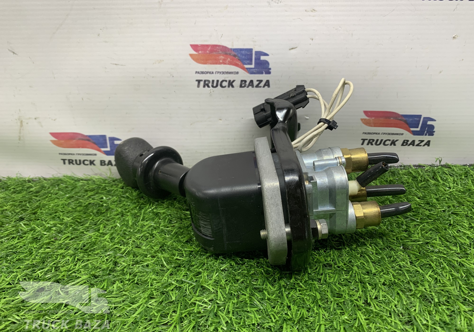 9617231570 Рычаг стояночного тормоза