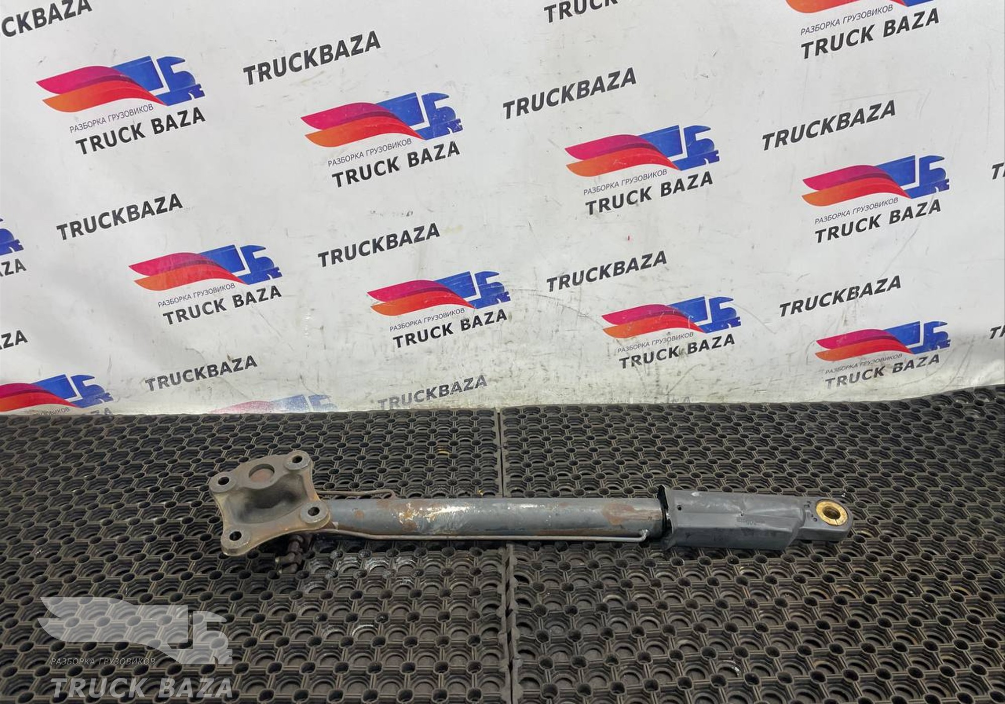 0025539205 Цилиндр подъема кабины для Mercedes-Benz Actros MP3 (с 2008)