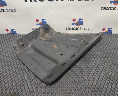 1906526 Кронштейн траверсы передний правый для Scania 5-series