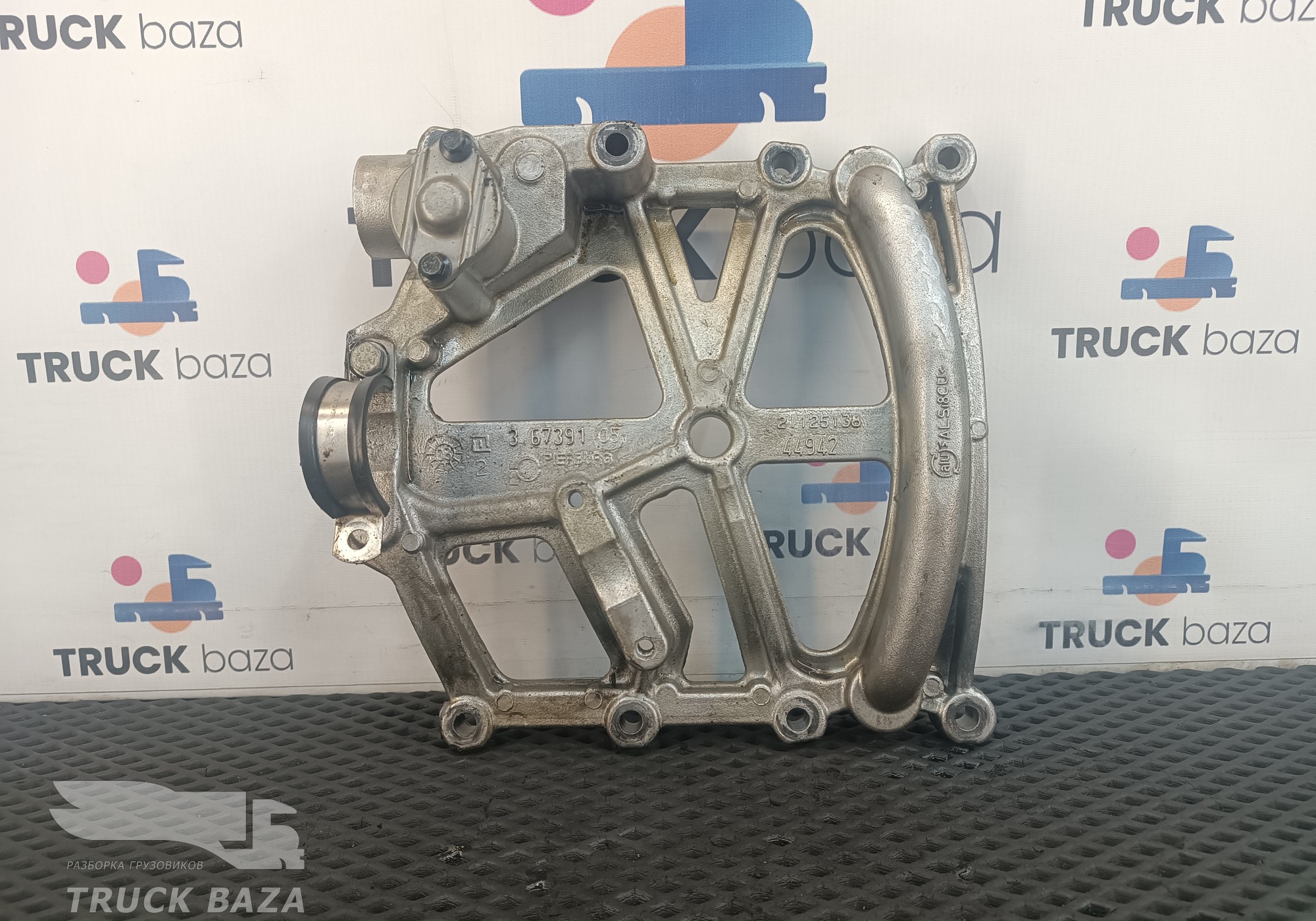 21125138 Кронштейн маслозаборника для Renault Premium