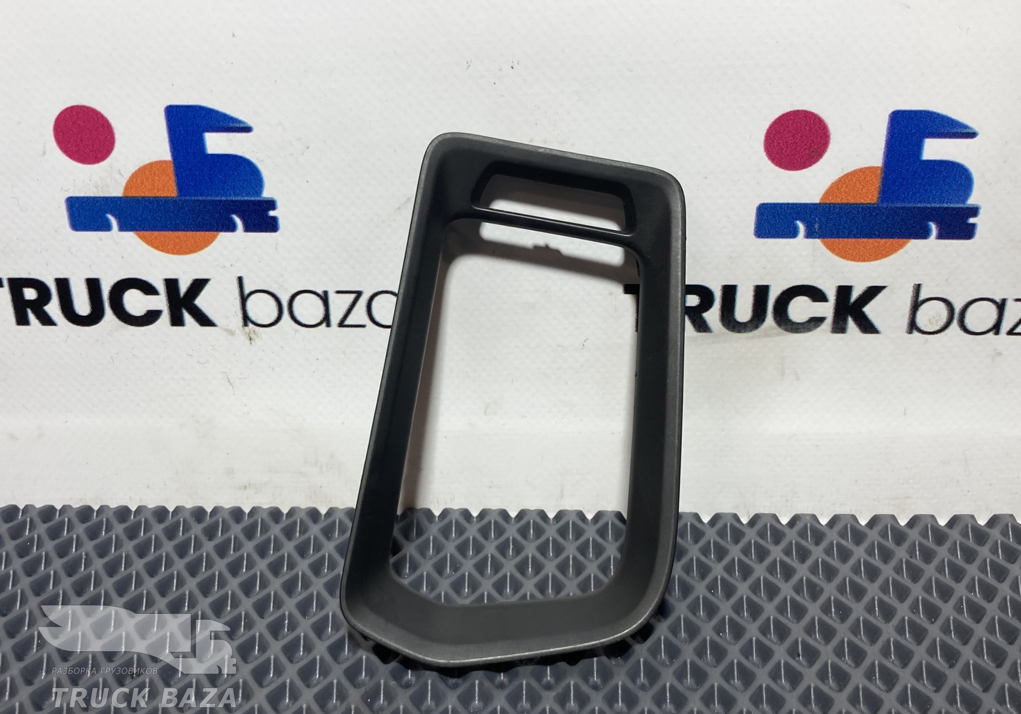 2184751 Рамка воздушного дефлектора для Scania 6-series R (с 2016)