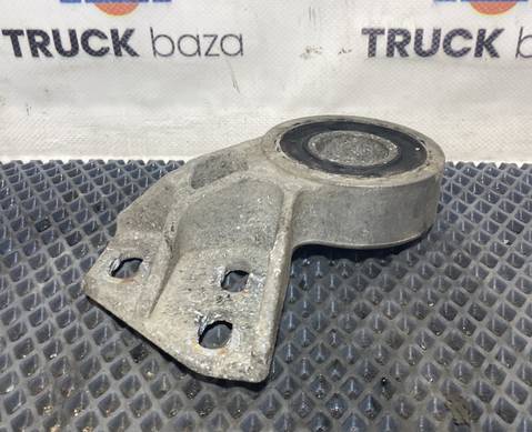 1791182 Кронштейн интеркулера левый для Scania