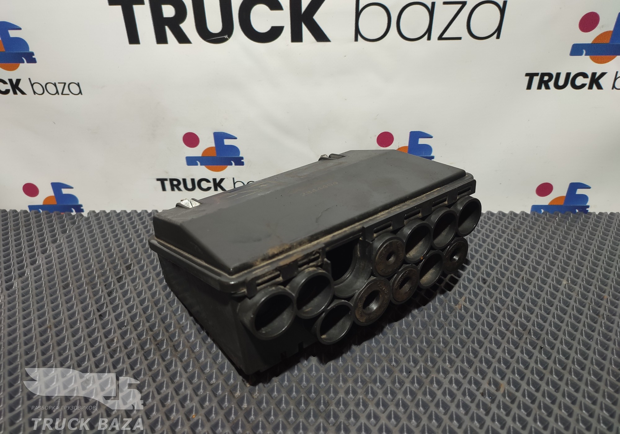 2844404 Блок предохранителей для Scania