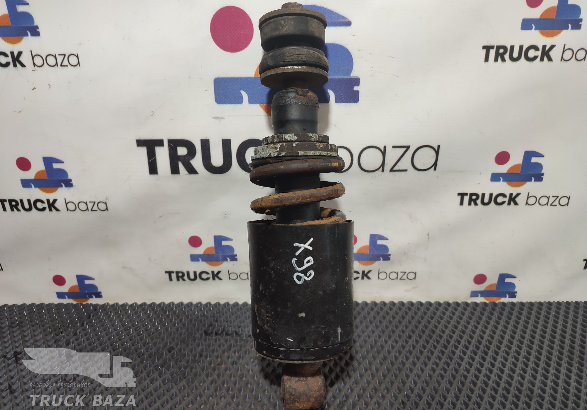 1792422 Амортизатор кабины задний