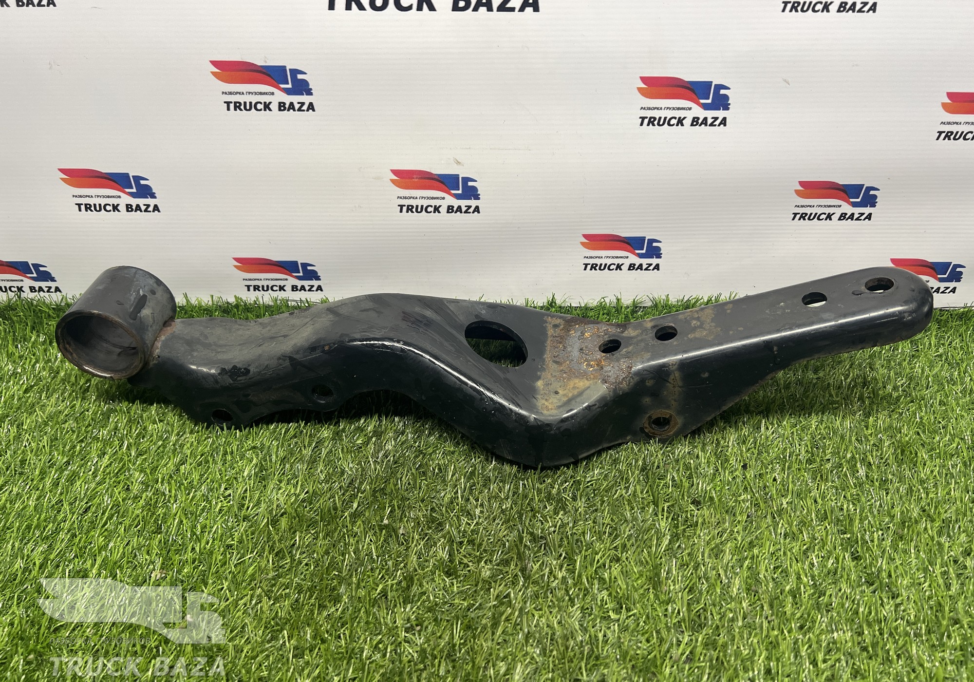 85417016001 Кронштейн замка кабины для Man TGX