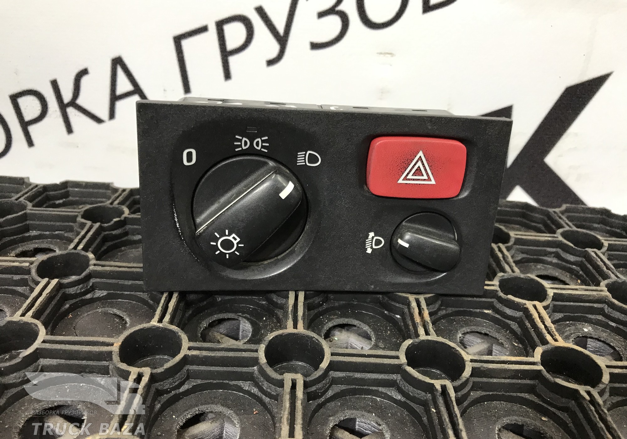 0431601 Блок управления светом для Scania 5-series R (с 2004 по 2016)