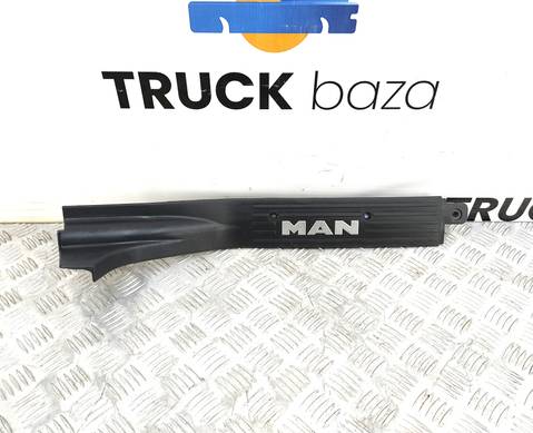 81615100397 Накладка порога левая для Man