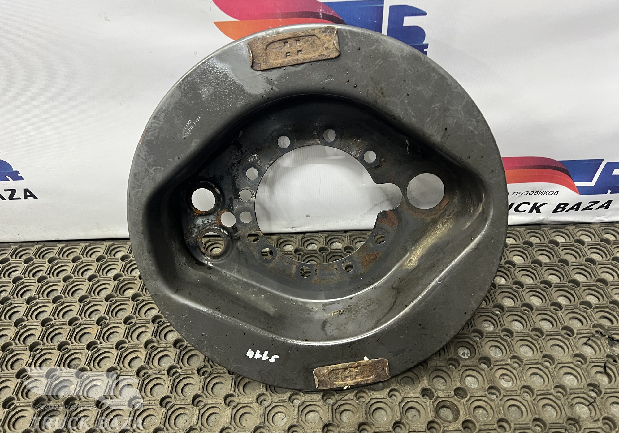 2025396 Пыльник тормозного барабана