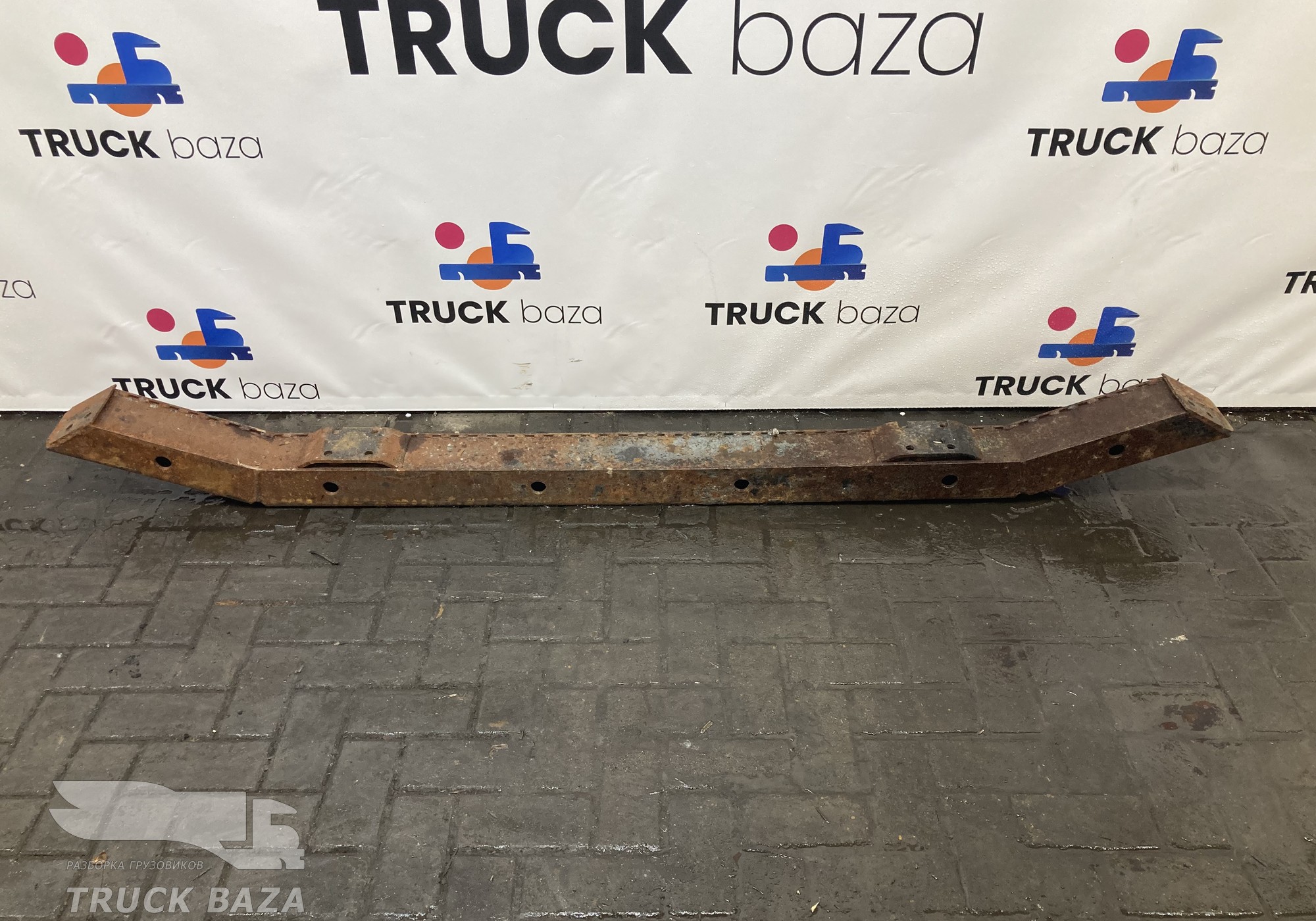 54902809010 Усилитель переднего бампера для КАМАЗ 5490 (с 2013)