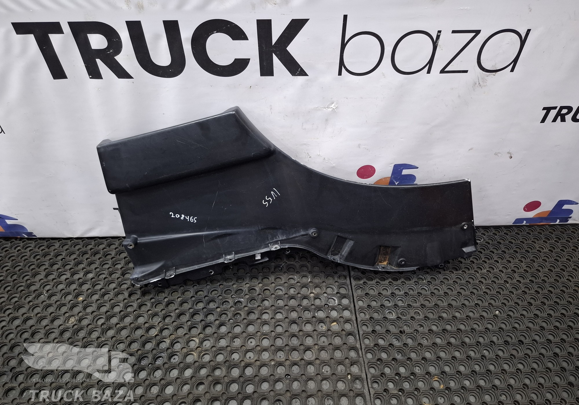 504211611 Продолжение двери правой для Iveco Stralis