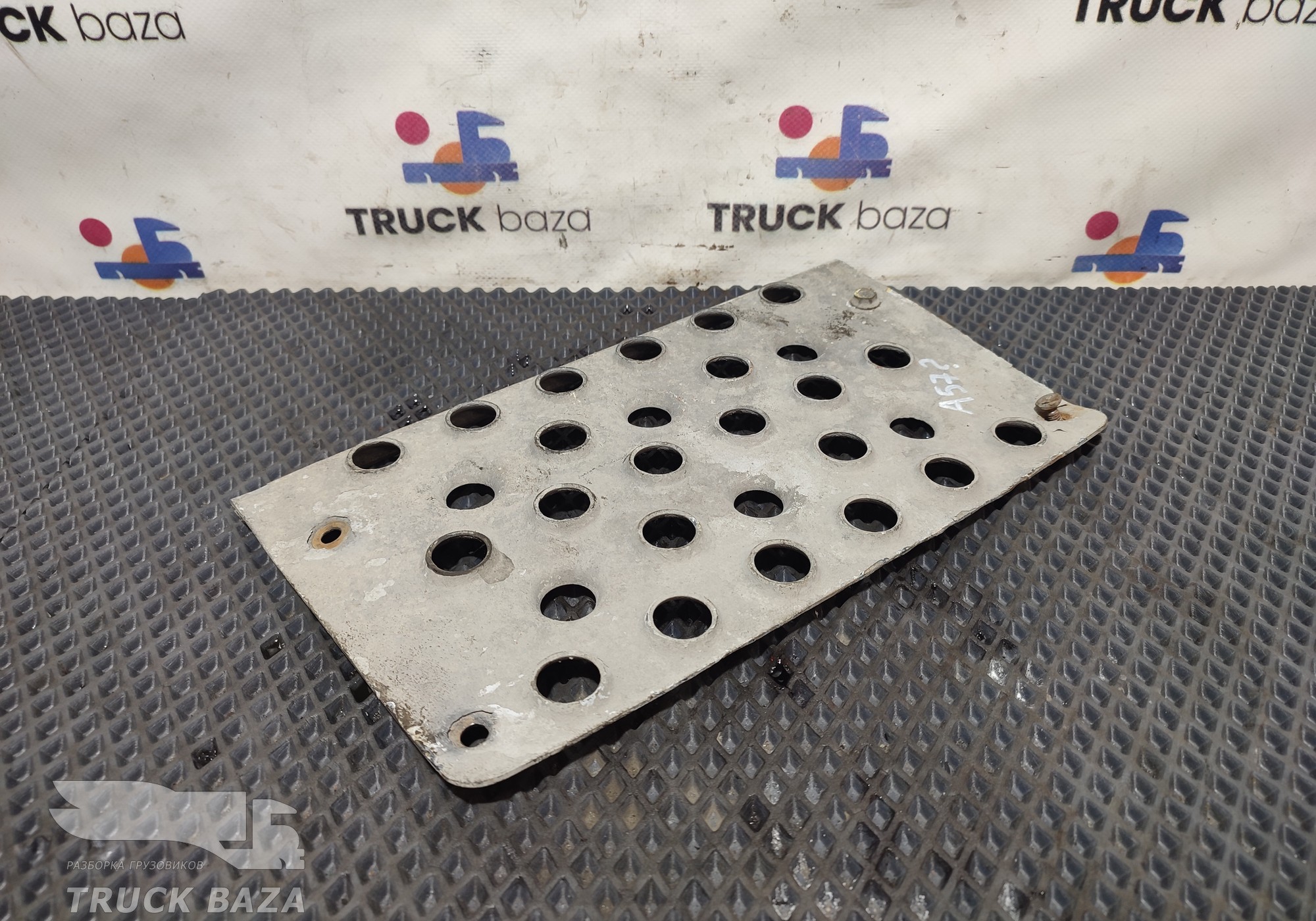 9406660128 Площадка подножки для Mercedes-Benz Actros MP3 (с 2008)