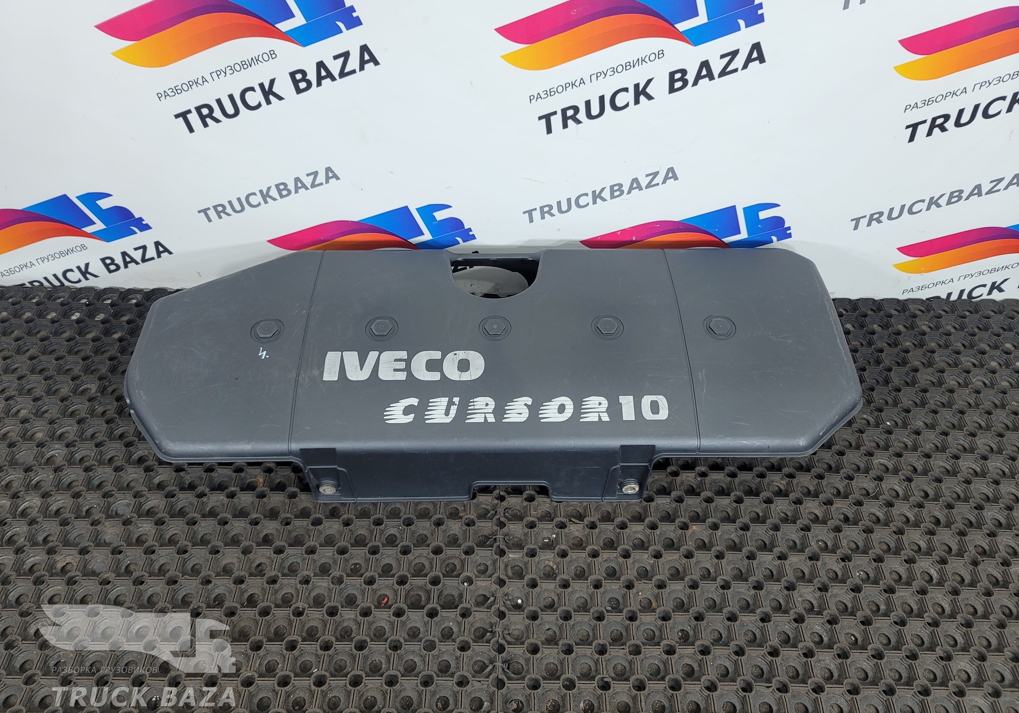 504219649 Накладка клапанной крышки для Iveco