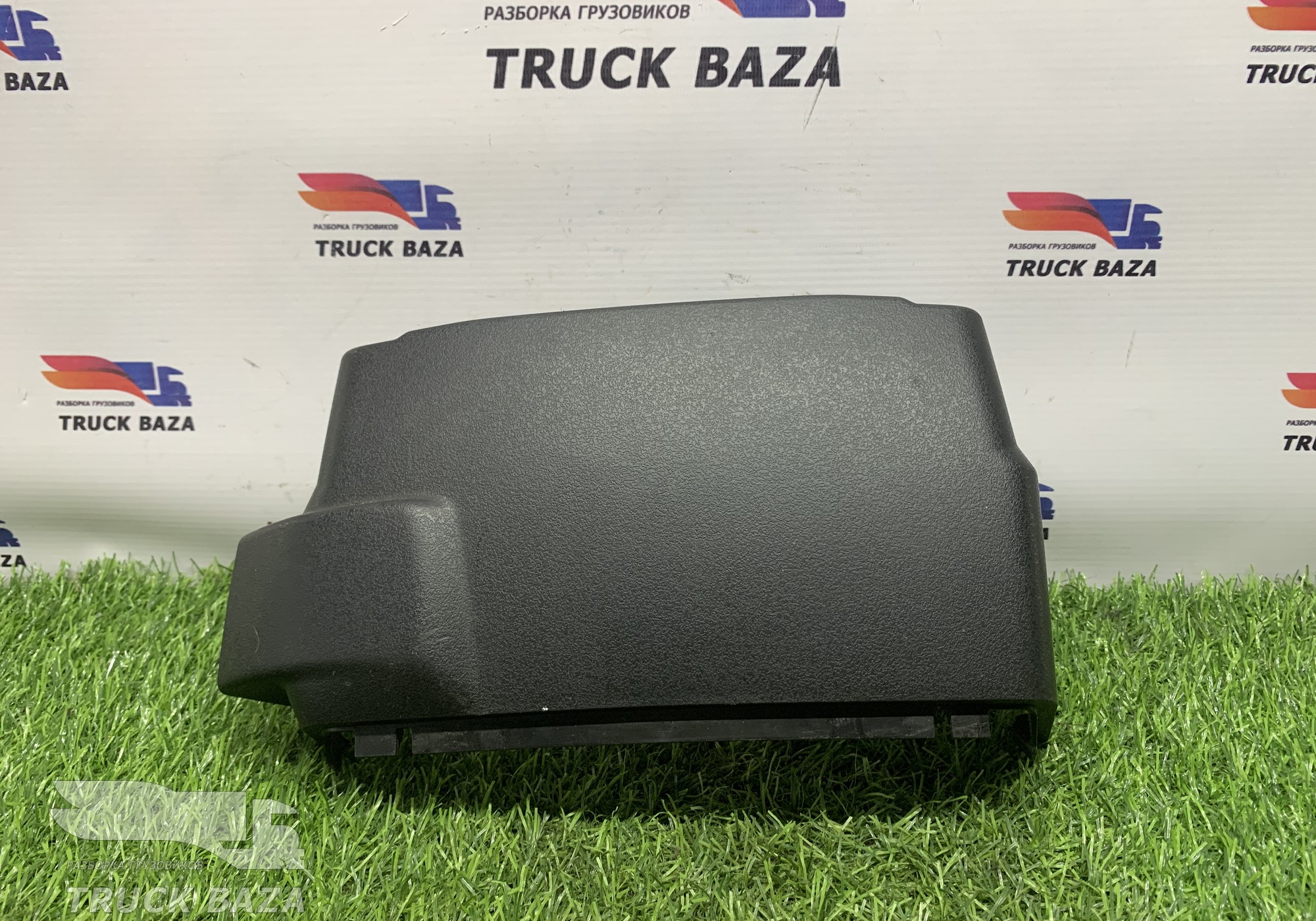 82573145 Кожух рулевой колонки для Renault T (с 2013)