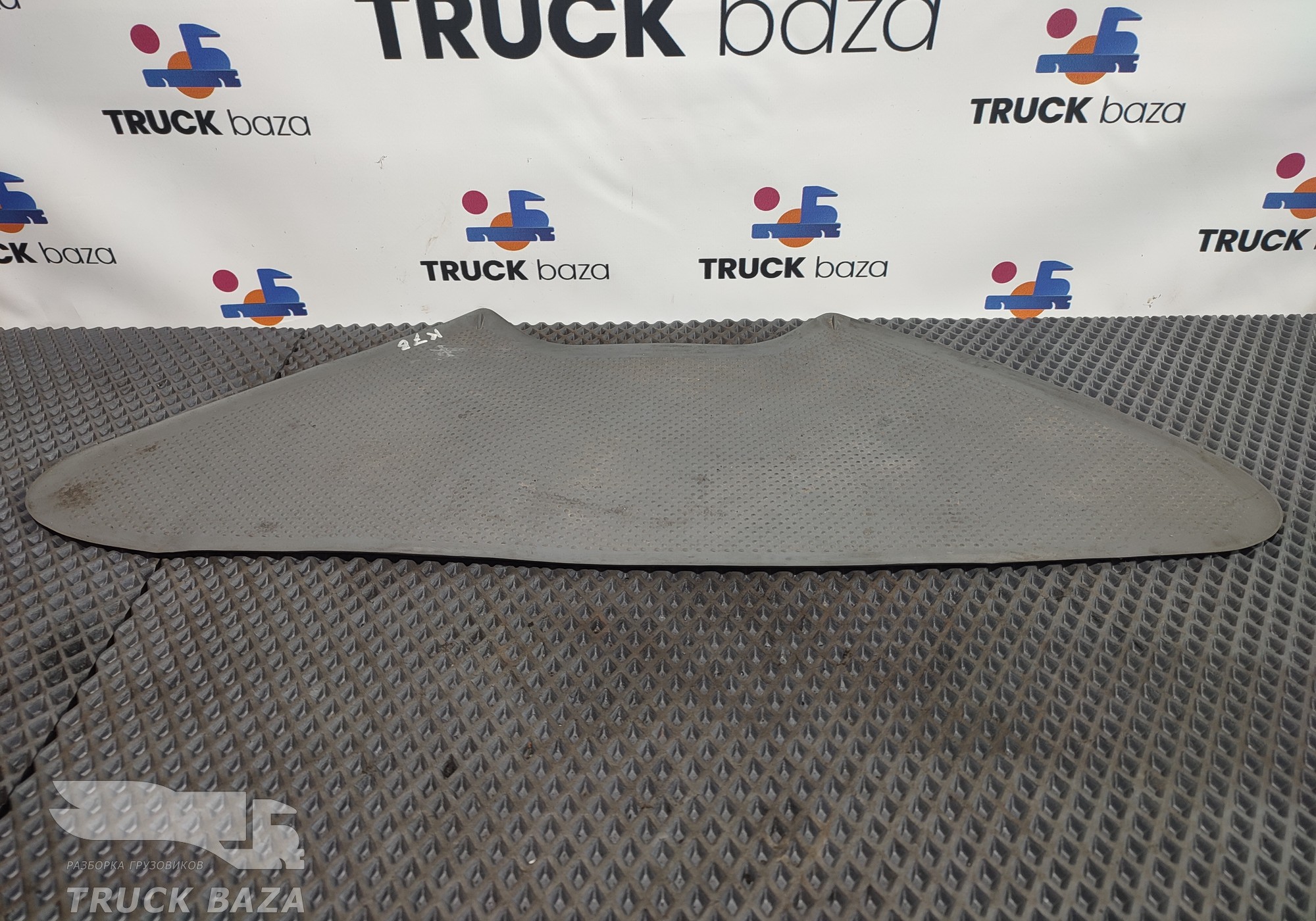 A9406890196 Коврик на торпедо