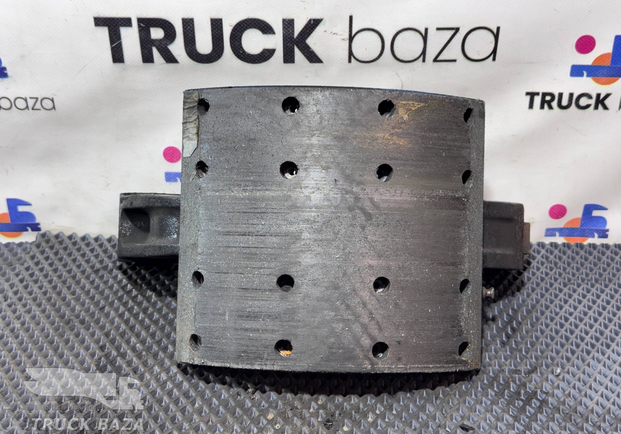 1300204 Колодка тормозная передняя 203 мм для Scania 5-series G (с 2004 по 2016)