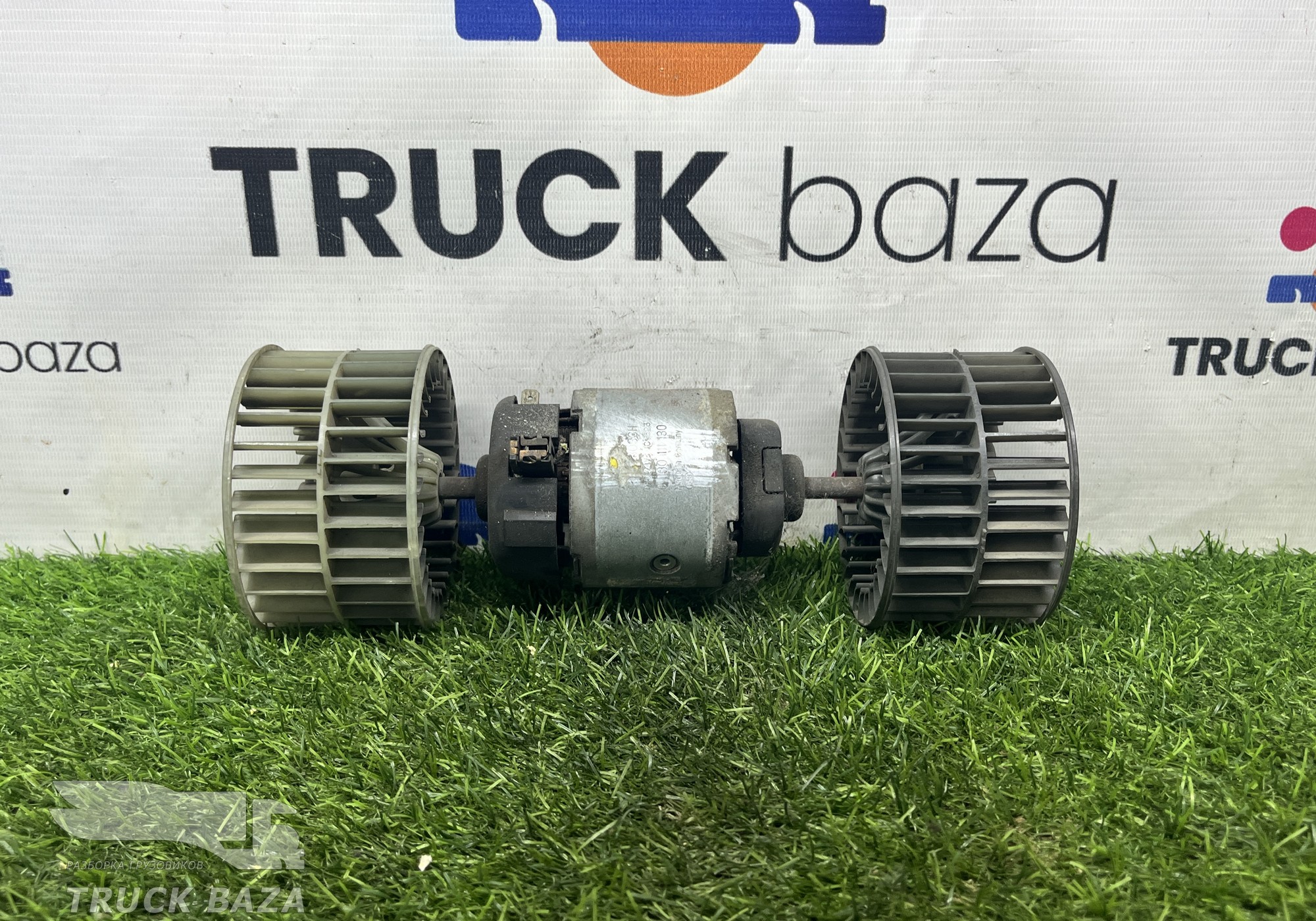 0130111130 Моторчик отопителя для Mercedes-Benz Actros MP1 (с 1996 по 2003)