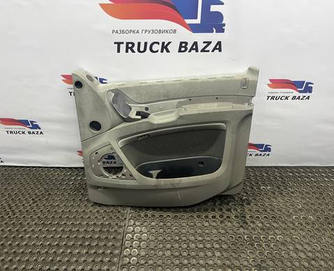 1679386 Обшивка двери правой для Daf