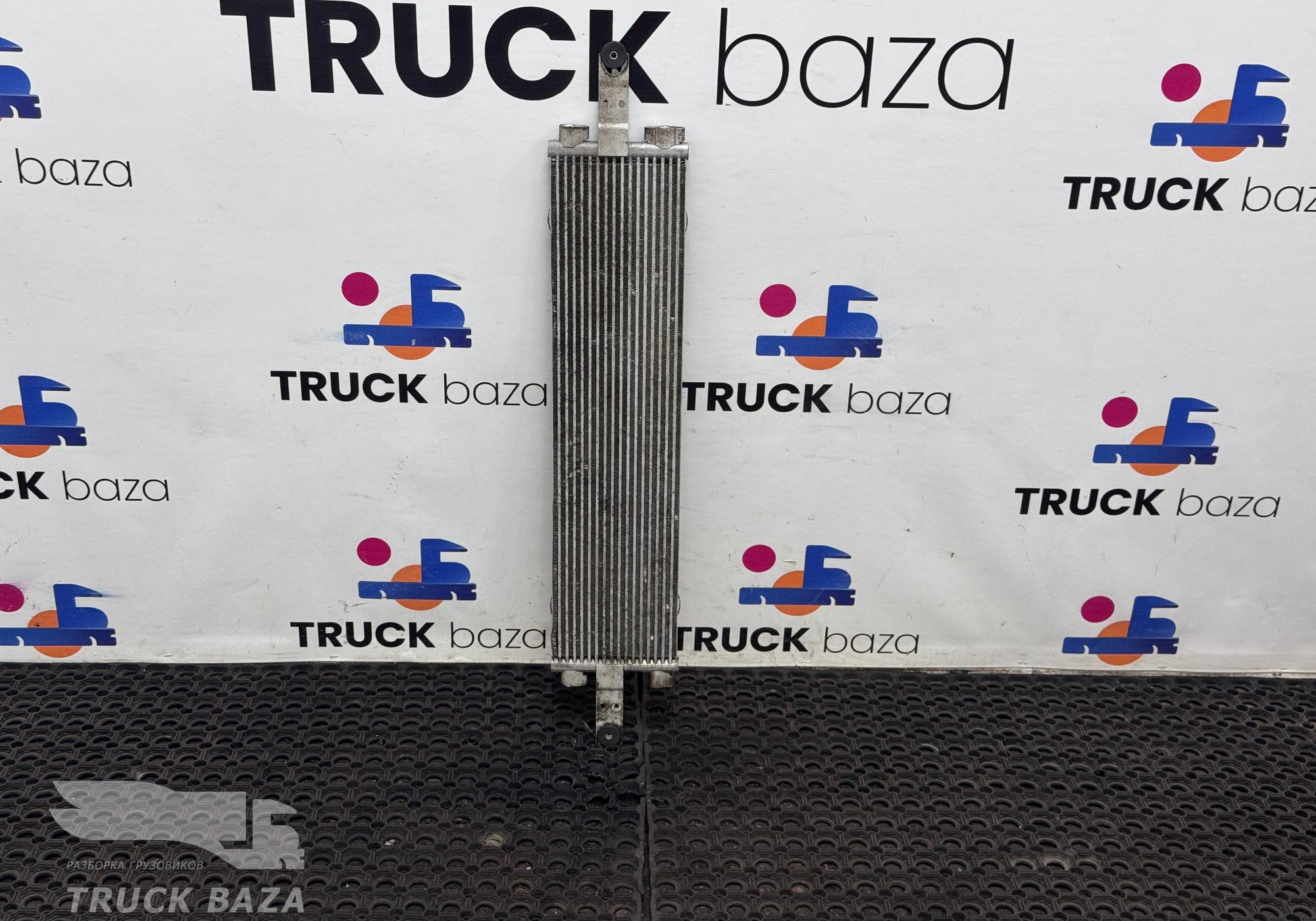 A9605005901 Радиатор масляный для Mercedes-Benz Actros New Actros MP4 (с 2011)