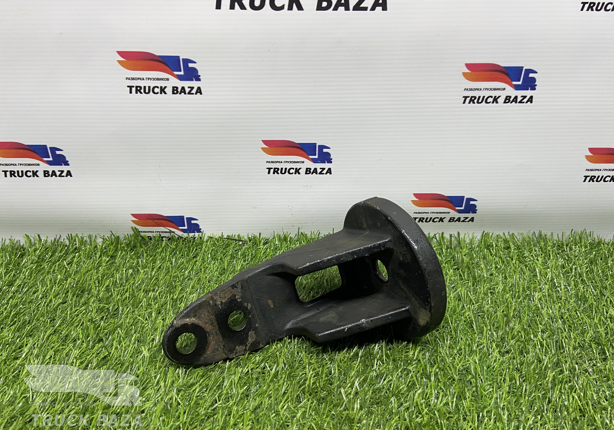 81414010083 Отбойник рессоры передней