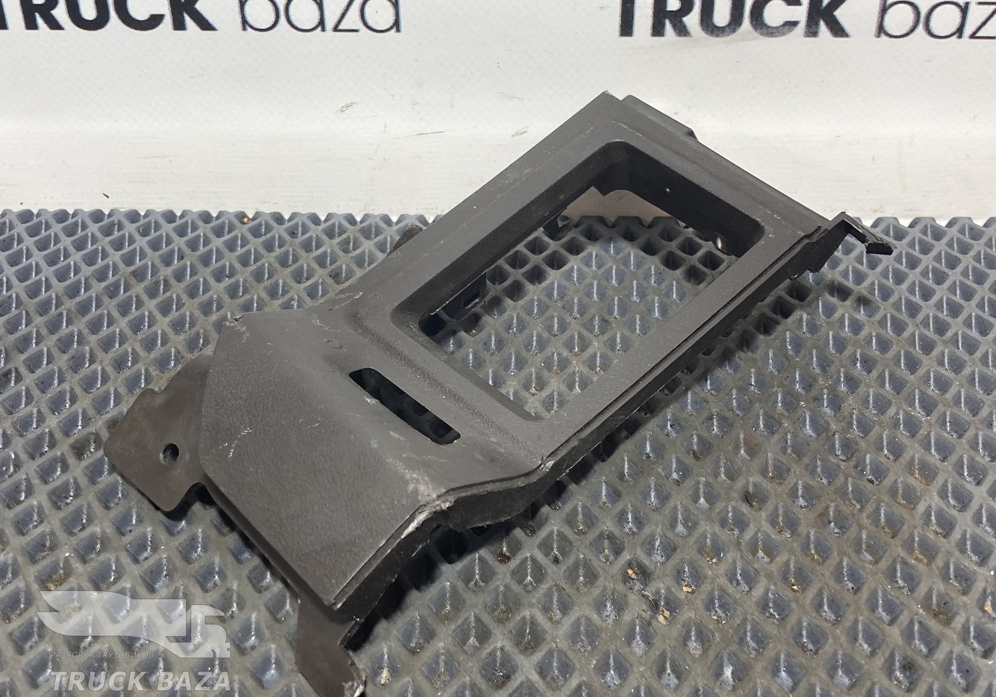 549018103154 Накладка салона для КАМАЗ 54901