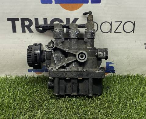 81259026238 Кран уровня пола главный для Daf