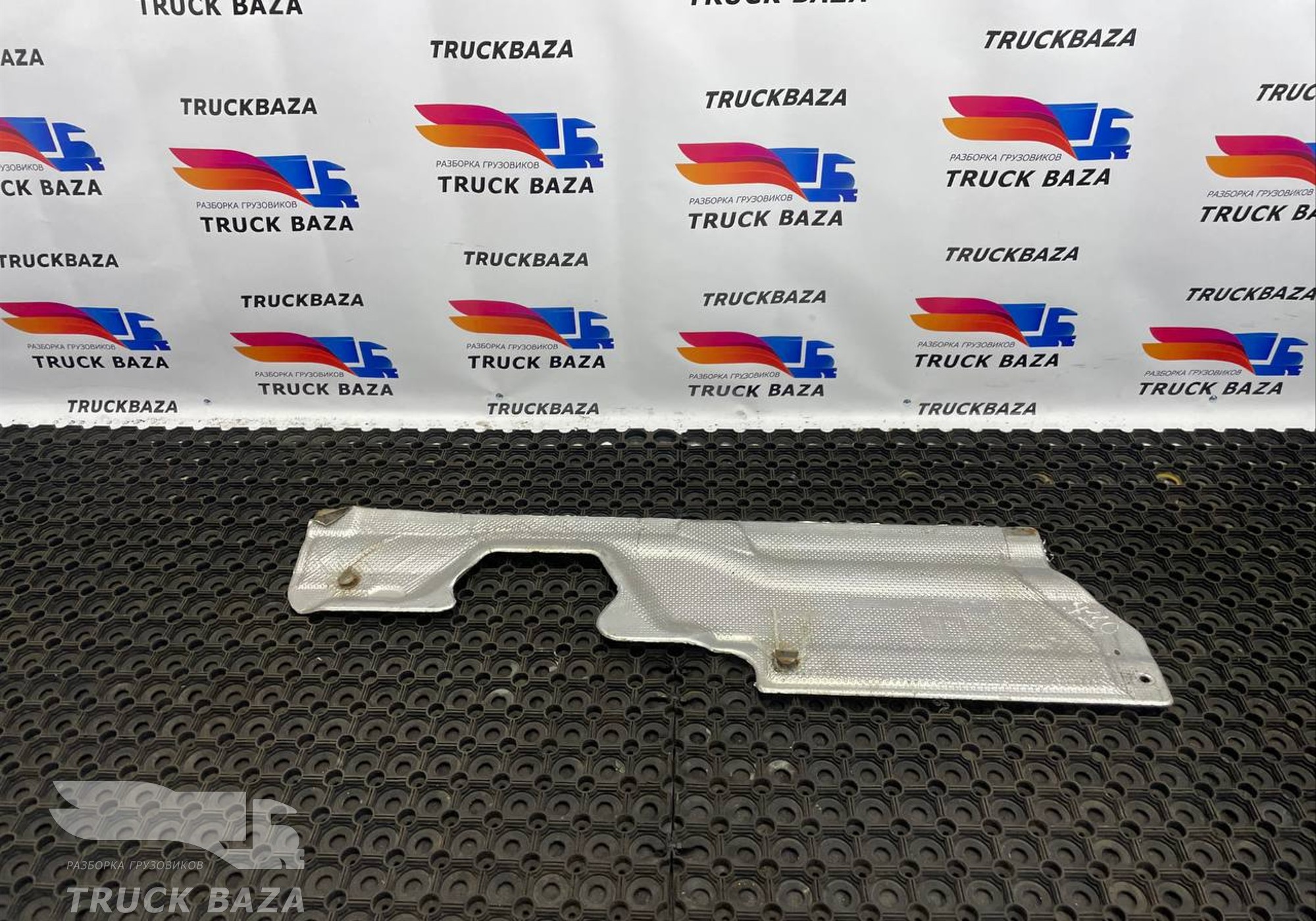 1956406 Шумоизоляция двигателя нижняя для Daf XF106 (с 2012)